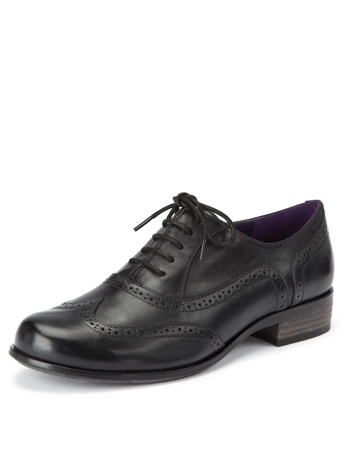 Hamble Oak Leather Brogues, Black Hamble Oak Leather Brogues, Black