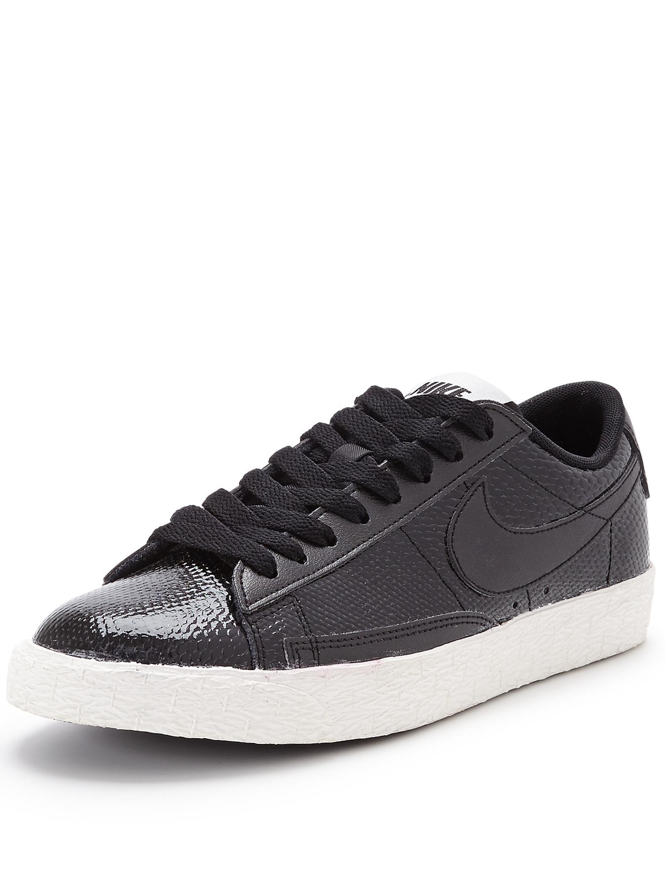 Blazer Low Premium Trainers, Black Blazer Low Premium Trainers, Black