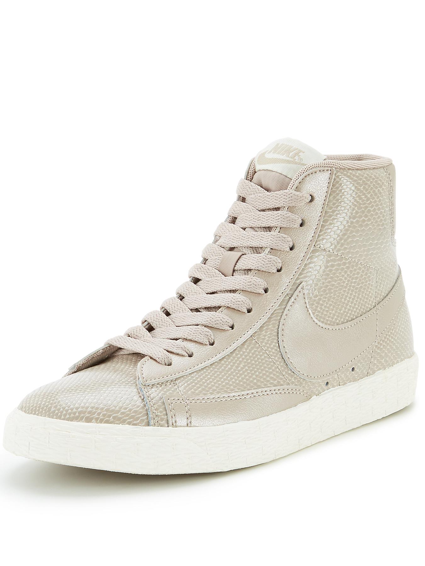 Blazer Mid Premium Leather Trainers - Stone/White, Stone Blazer Mid Premium Leather Trainers - Stone/White, Stone