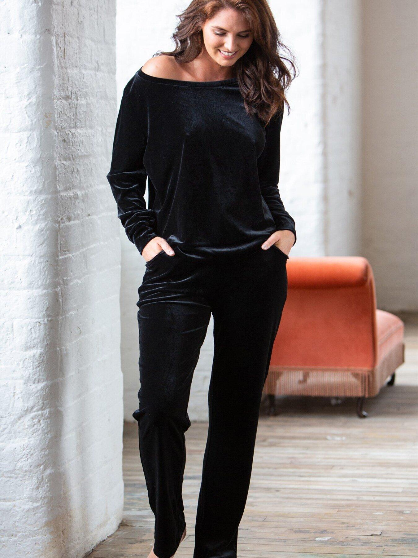 undefined Velour Pyjama Set - Black