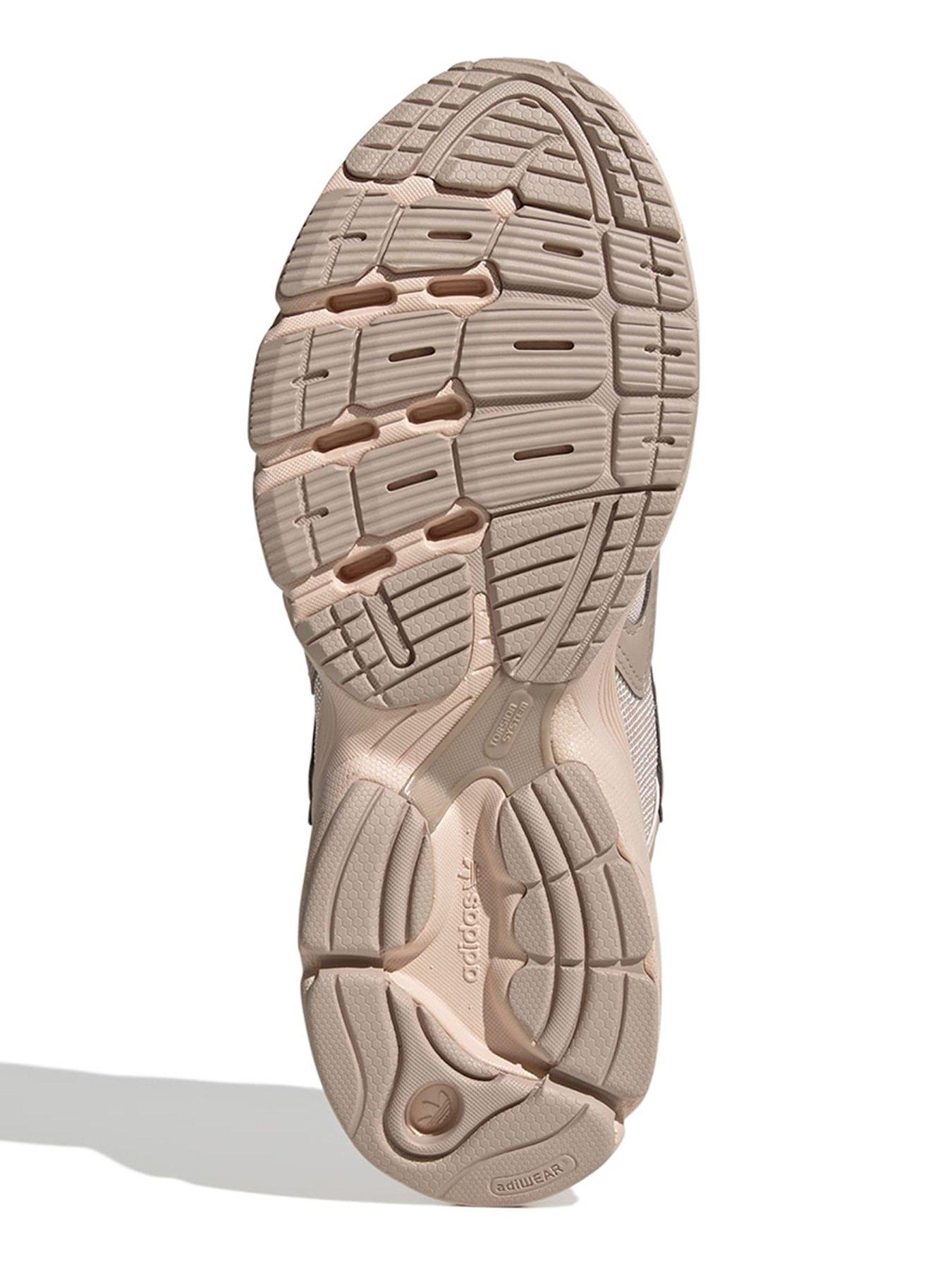 Image 5 of 7 of adidas Originals Astir Shoes