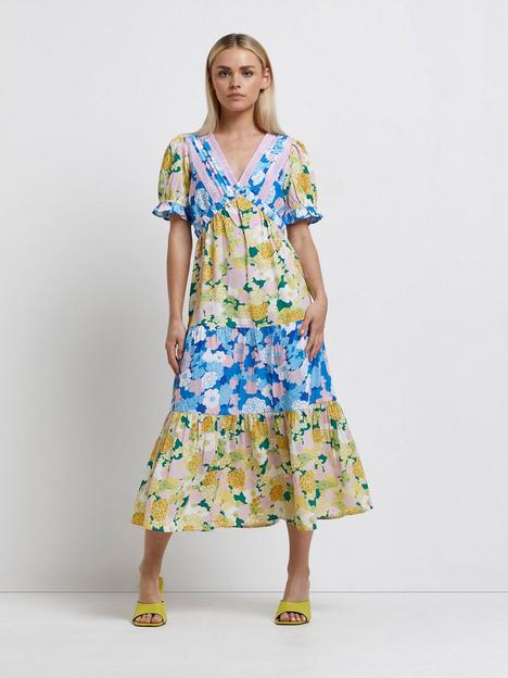 river-island-petite-mixed-floral-tiered-maxi-dress