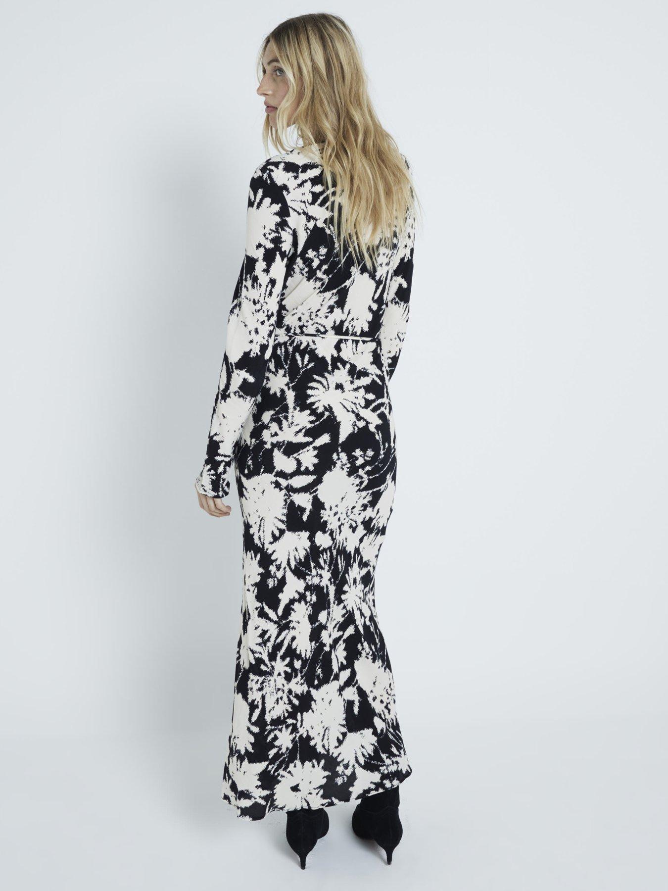 Image 2 of 3 of River Island Floral Print Maxi Dress