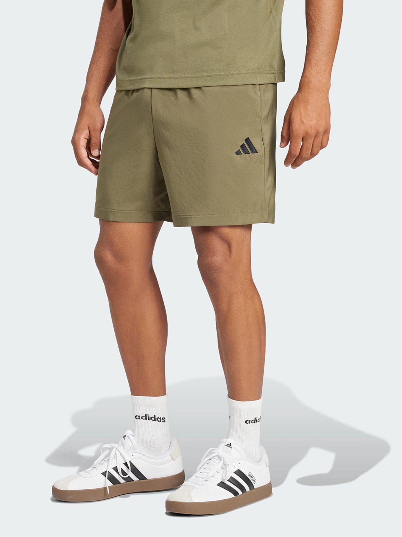 adidas-essentials-small-logo-chelsea-shorts-blackwhite