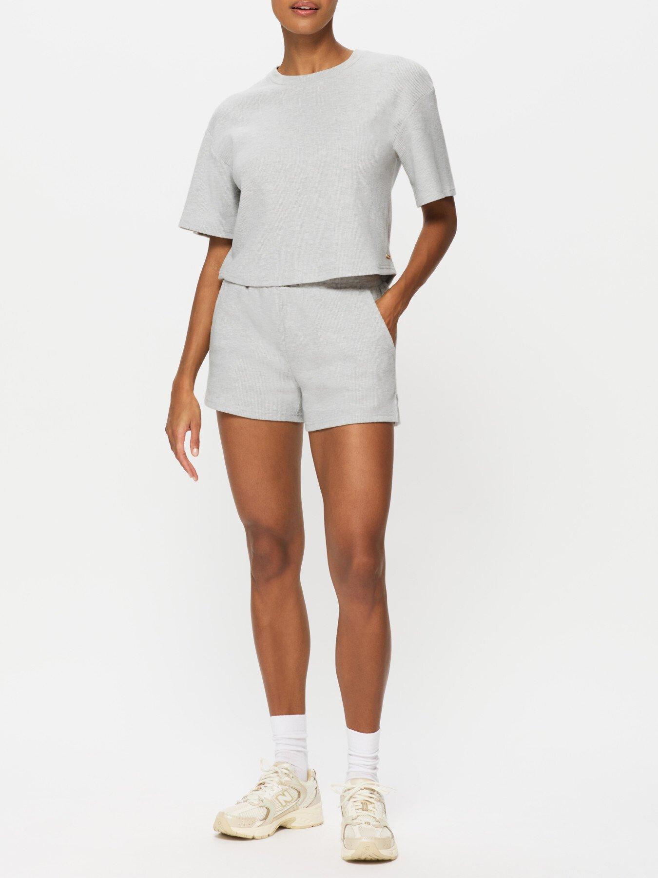 undefined Naomi Short Set - Grey