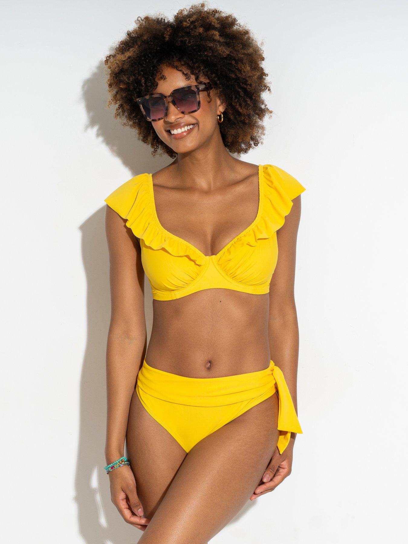 Image 2 of 4 of Pour Moi Bermuda Underwired Non-Padded Frill Bikini Top