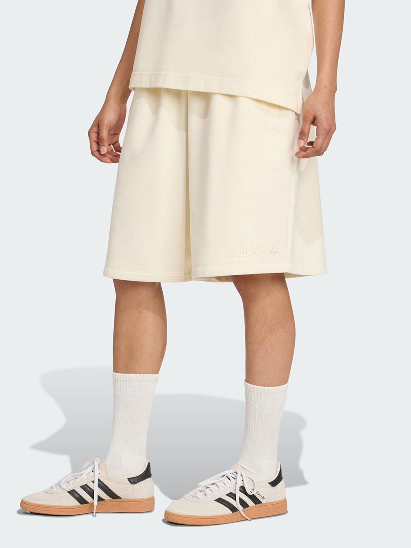 undefined Essentials Linear Shorts Oversized