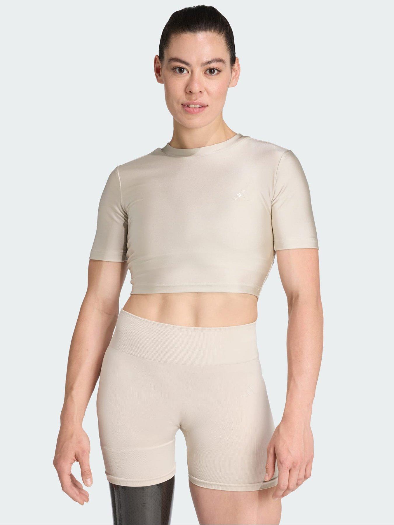 undefined Workout Essentials Tee Shine