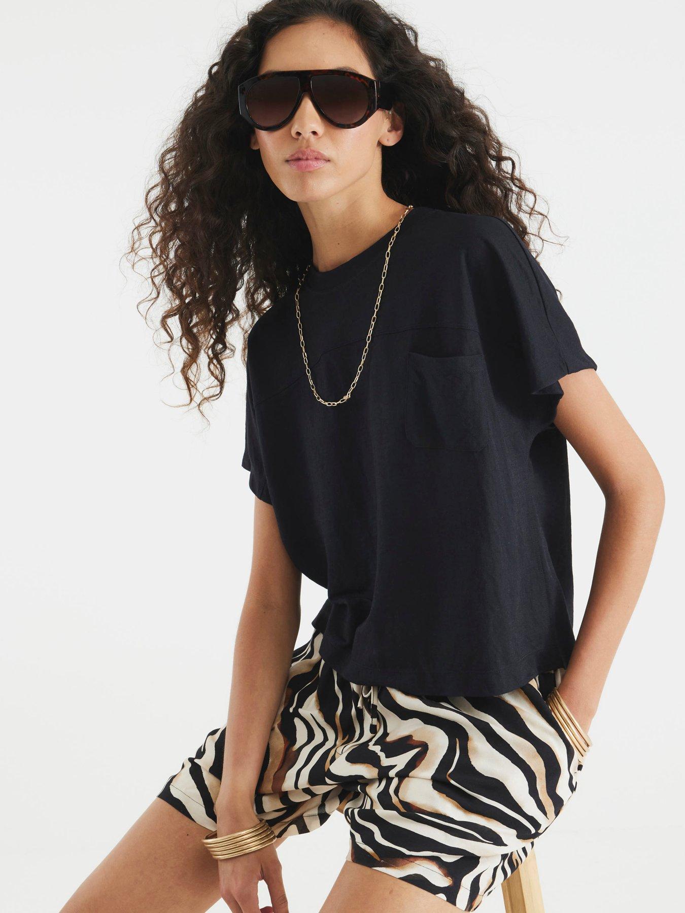 undefined Chest Pocket T-shirt - Black