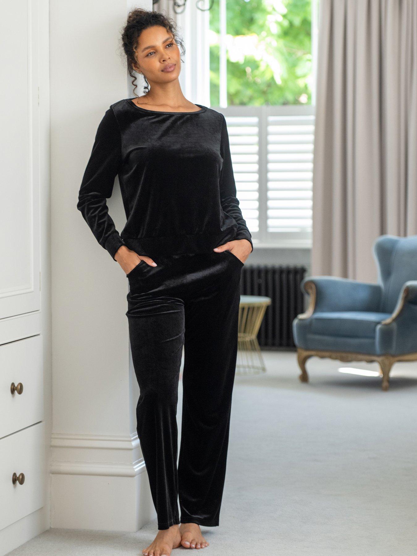 undefined Velour Lounge Pyjama Set
