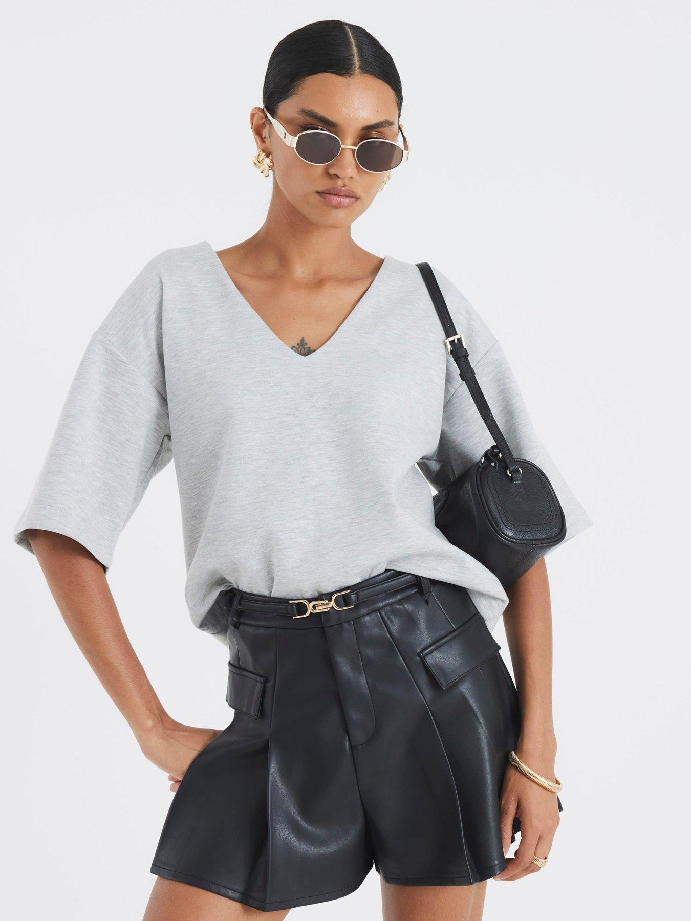 undefined Belted Faux Leather Pleated Shorts - Black