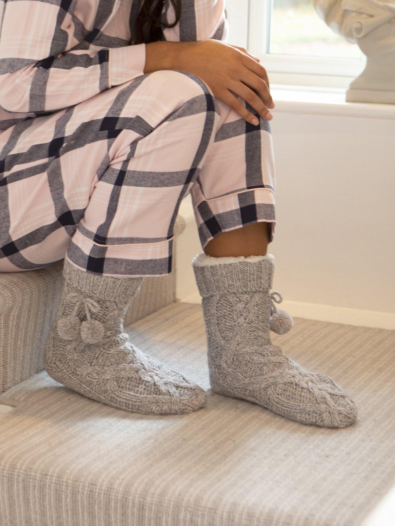  image of pour-moi-cosy-cable-knit-lined-slipper-sock