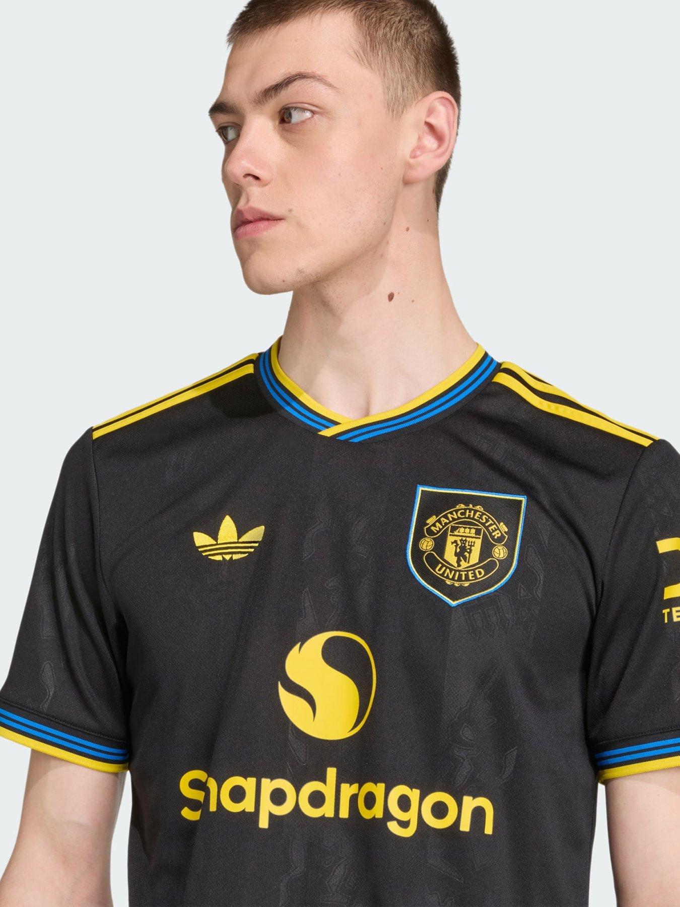 Image 3 of 6 of adidas Manchester United 25/26 Third Jersey