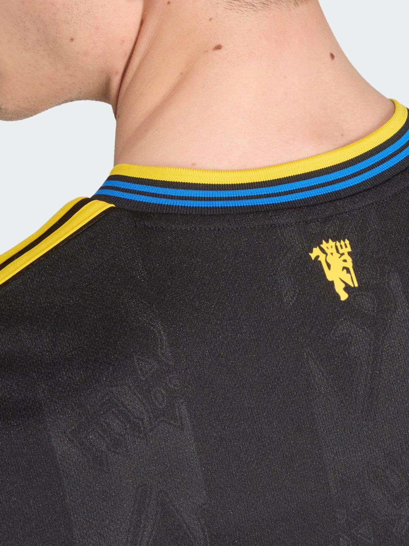  image of adidas-manchester-united-2526-third-jersey