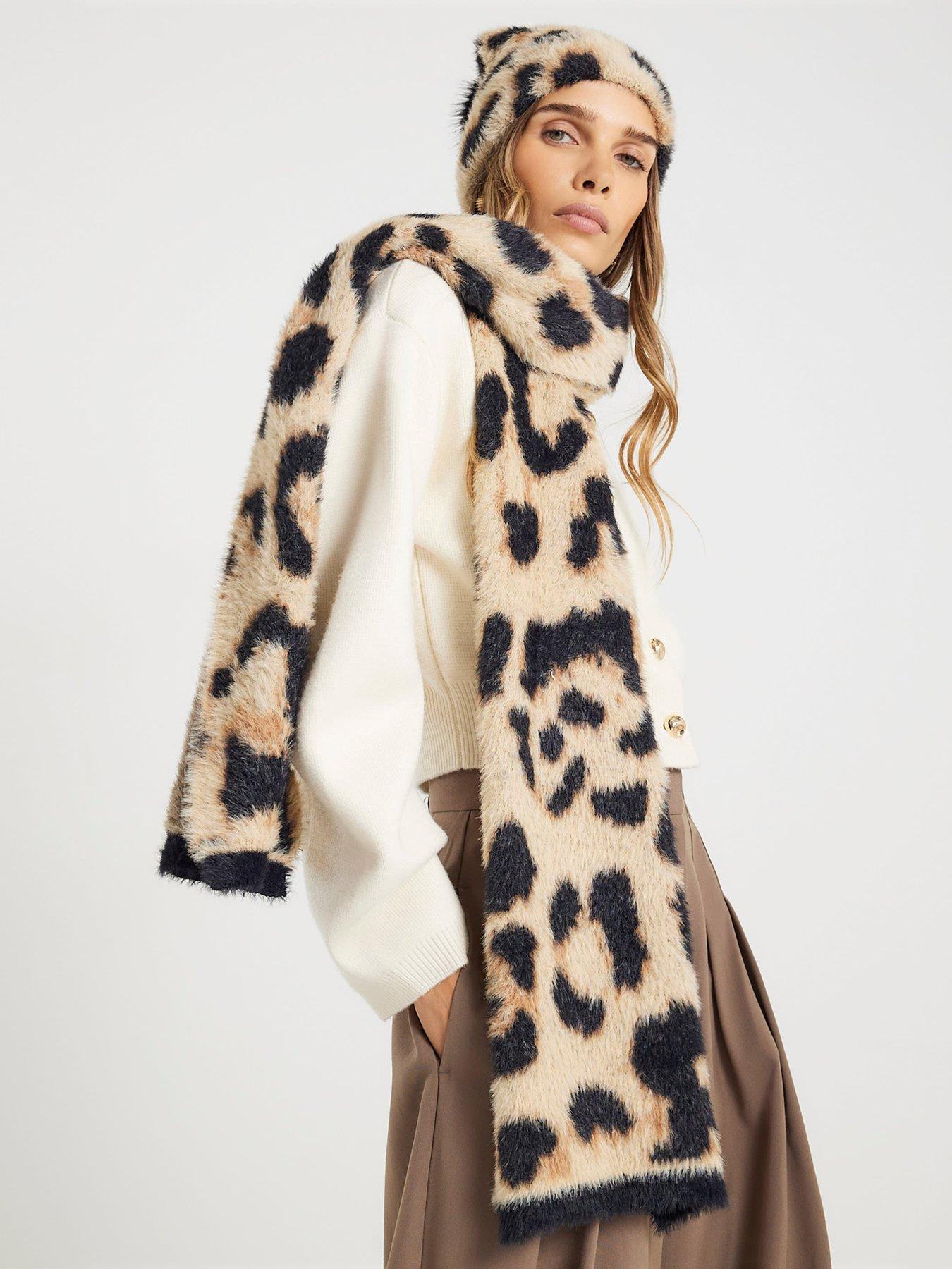 stillFront image of river-island-leopard-print-hat-and-scarf-set-beige