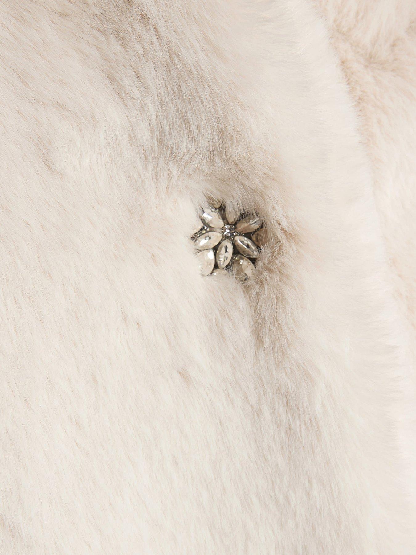  image of river-island-faux-fur-brooch-cape-cream