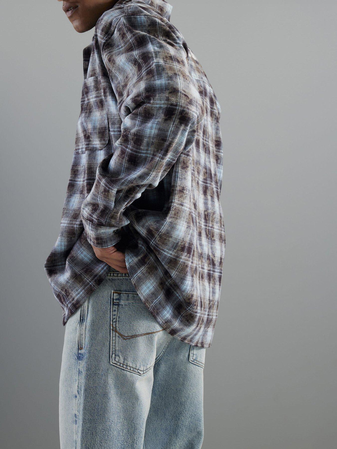 Image 4 of 4 of River Island Straight Leg Jeans - Blue