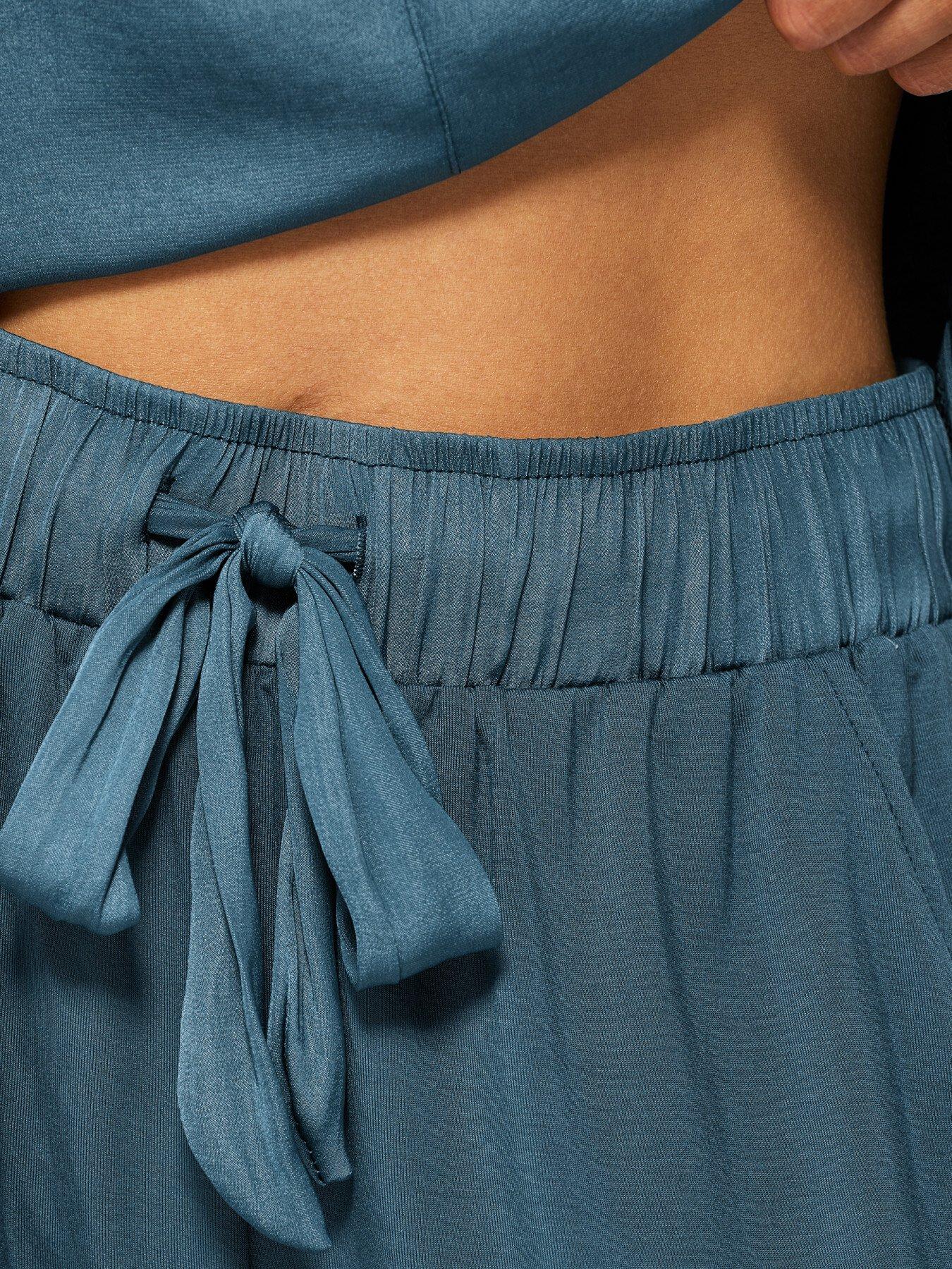  image of kbx-raye-satin-jersey-short