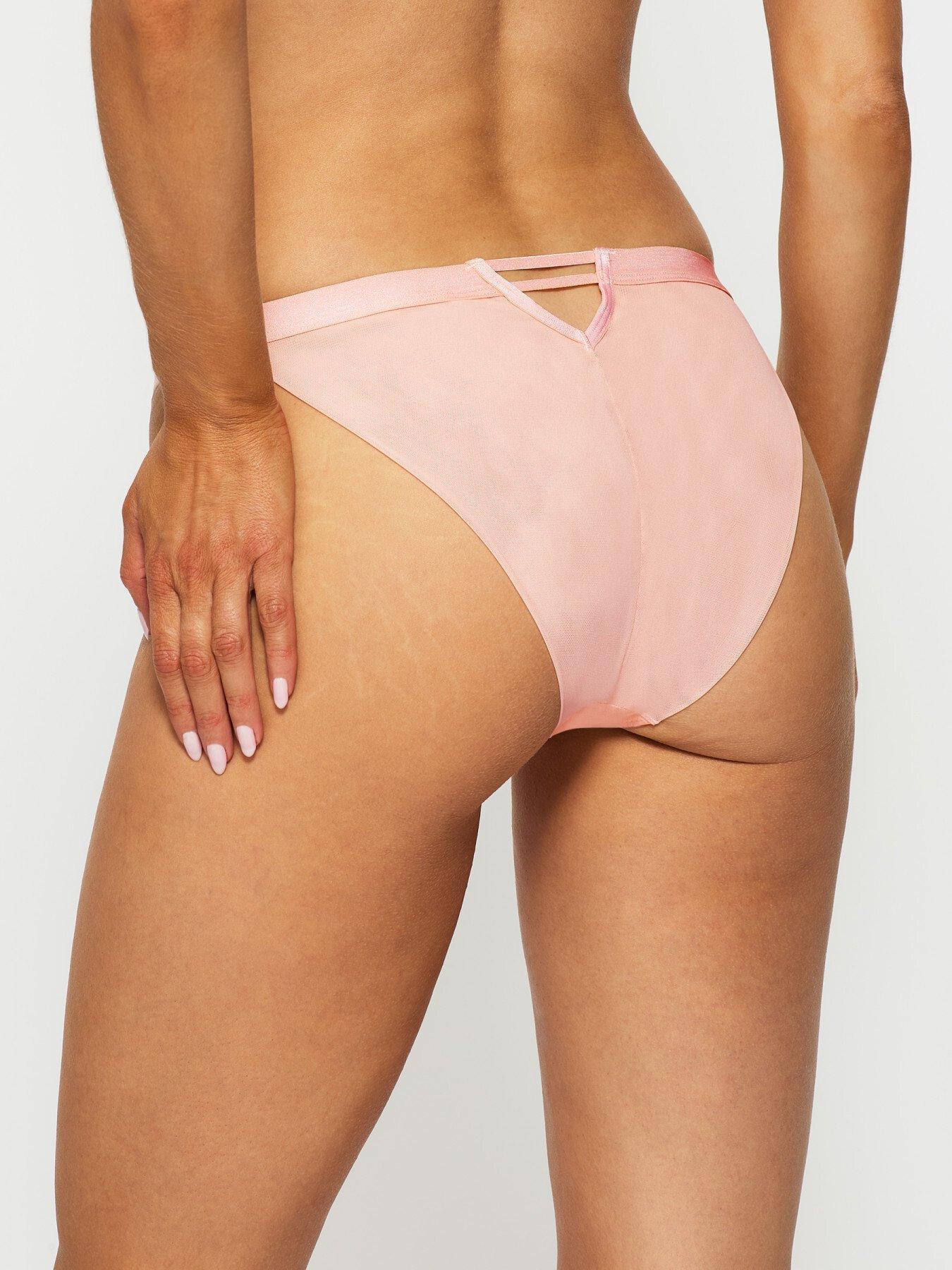  image of kbx-zadie-brazilian