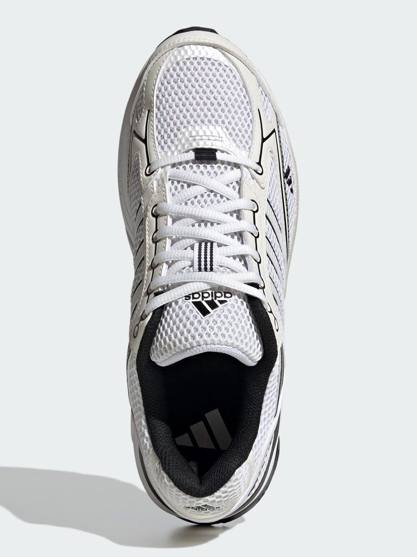 Image 4 of 7 of adidas SPIRITAIN 2000 Trainers