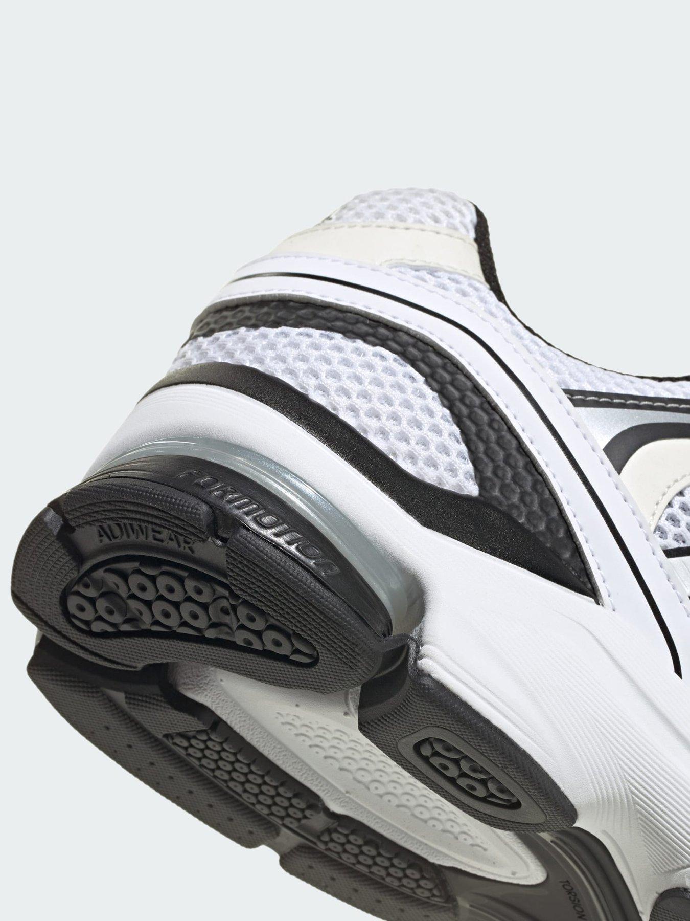 Image 6 of 7 of adidas SPIRITAIN 2000 Trainers