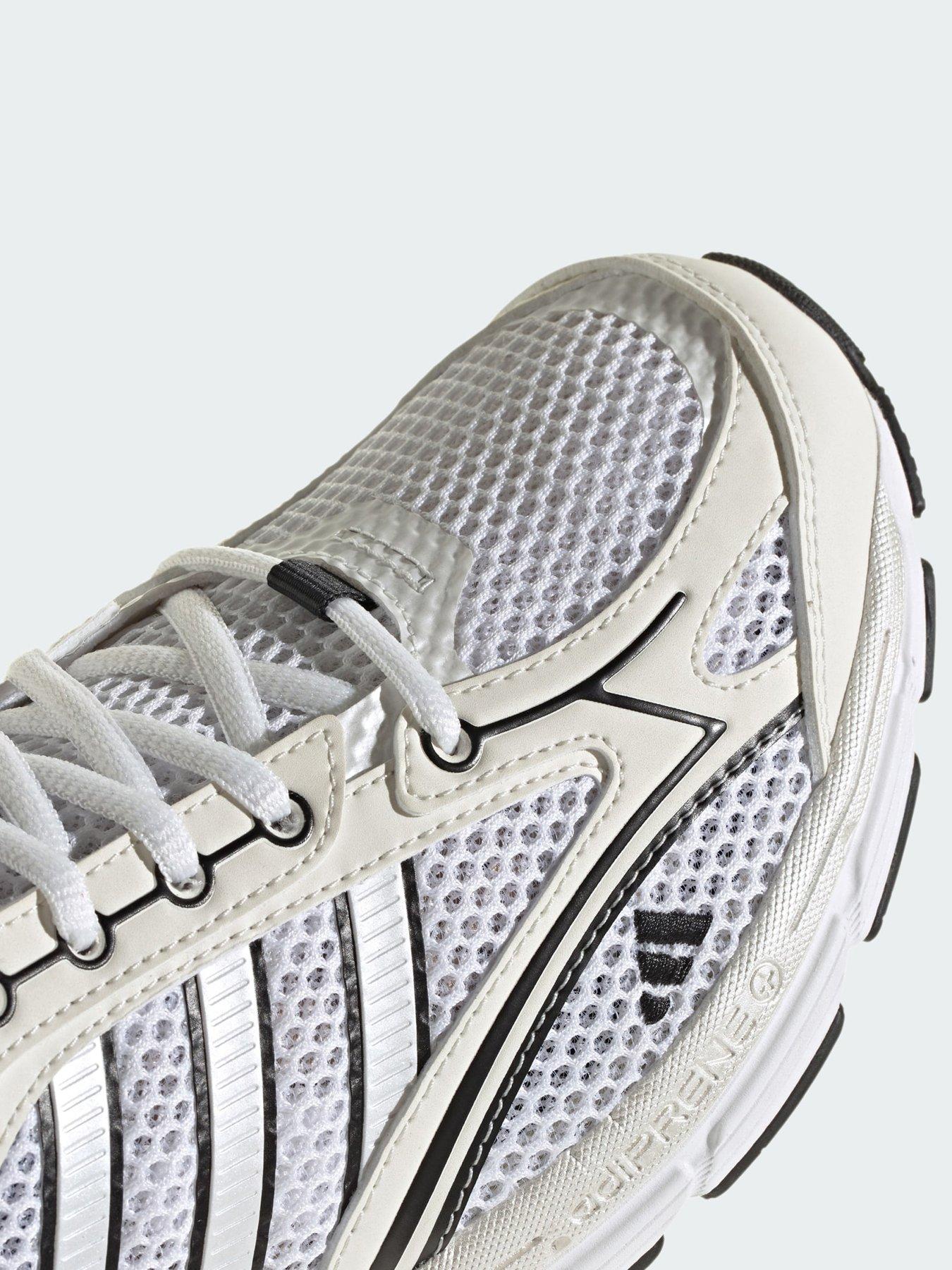 Image 7 of 7 of adidas SPIRITAIN 2000 Trainers