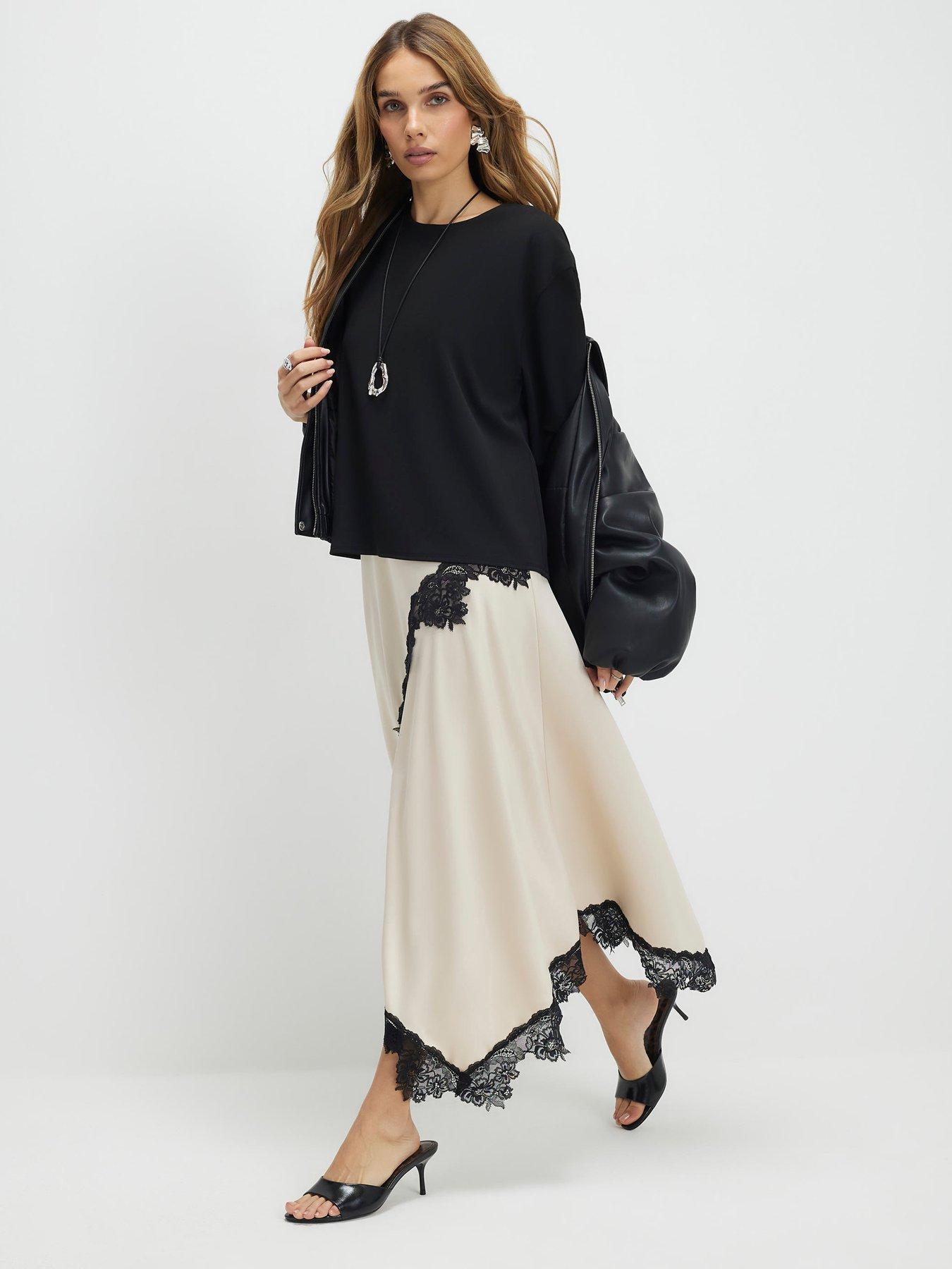 River Island Lace Hybrid T-shirt Maxi Dress - Cream