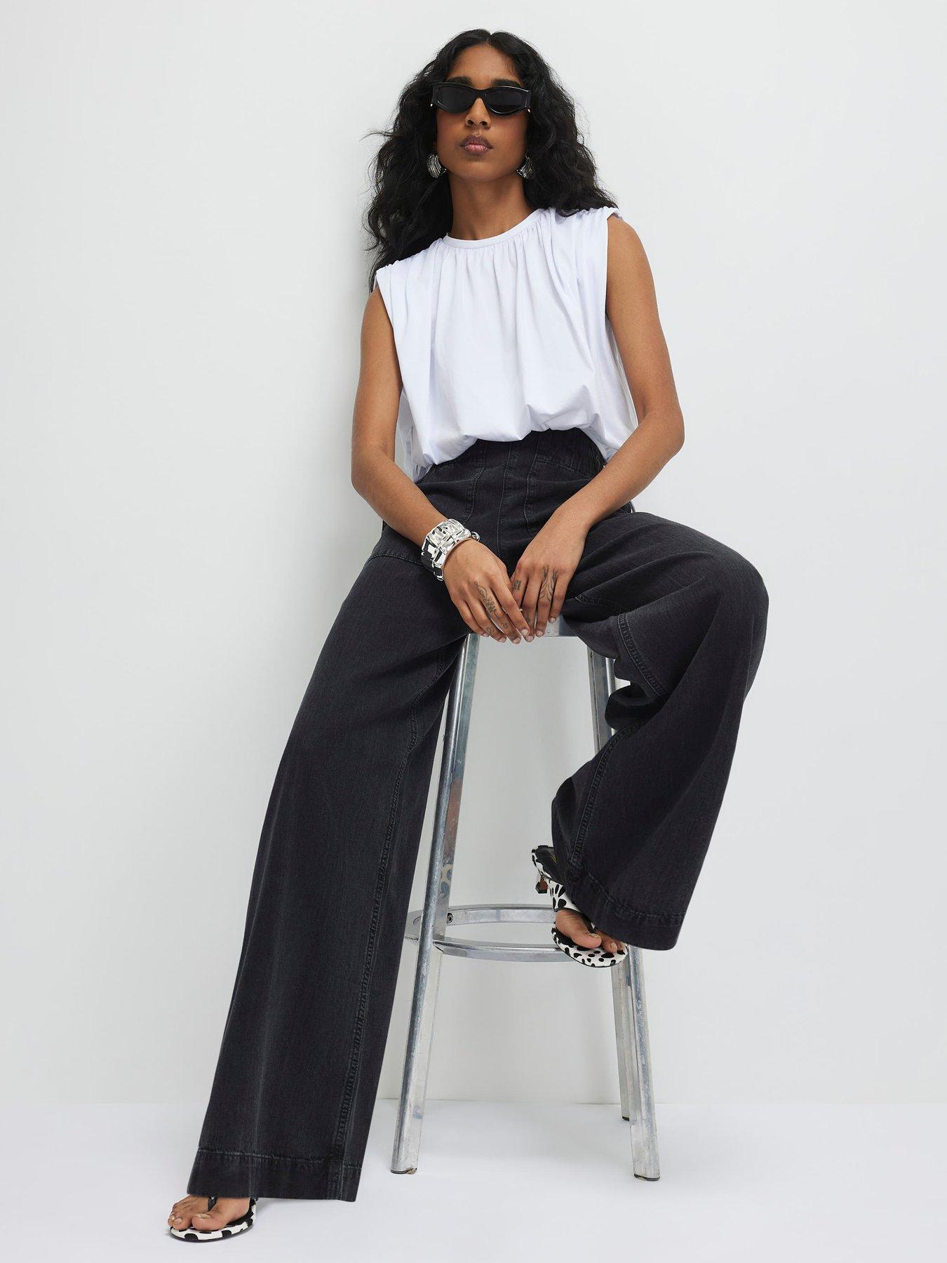 Image 3 of 4 of River Island Pull On Elasticated Wide Leg Jeans