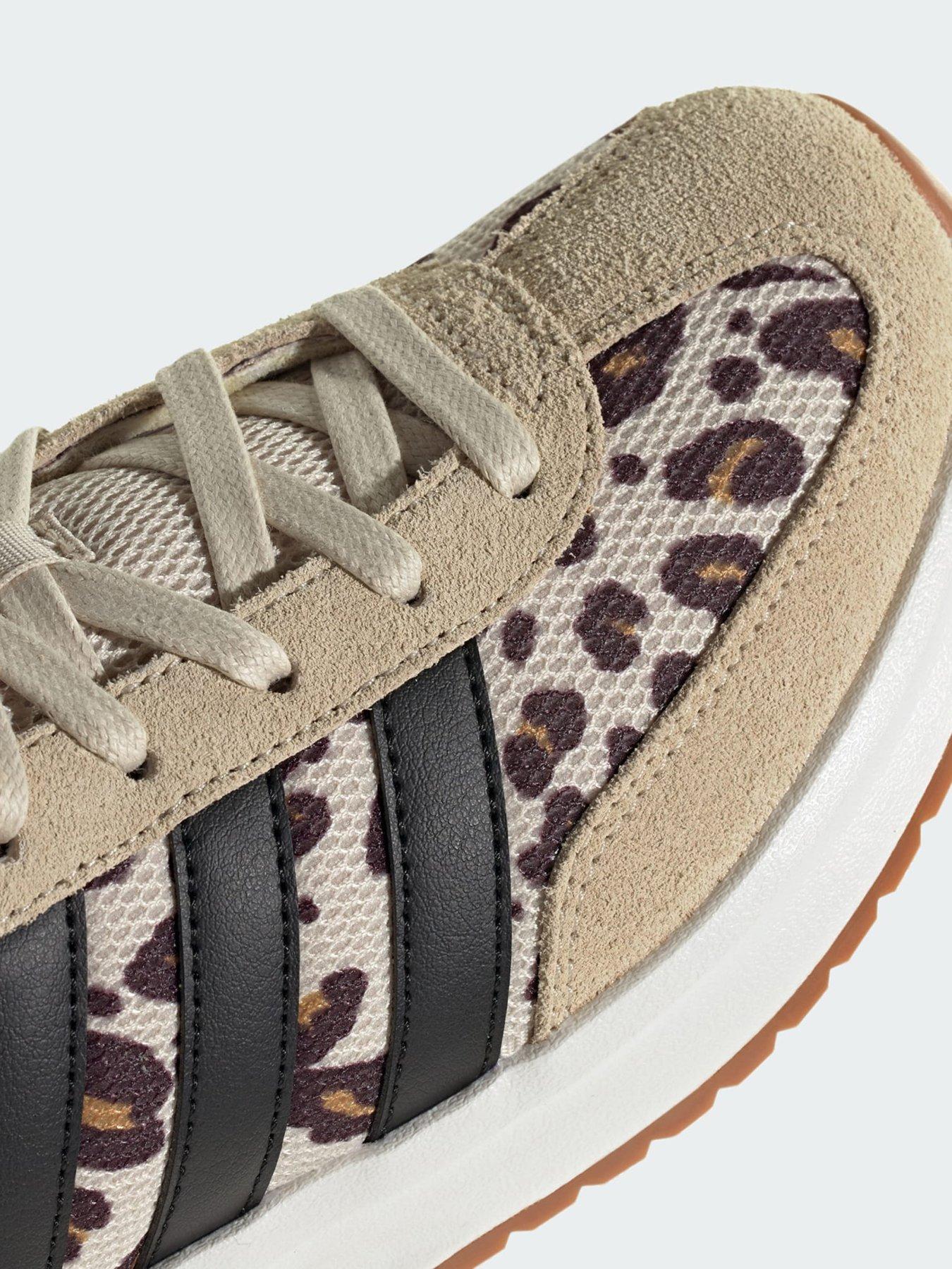 Image 6 of 7 of adidas RUN 70S 2.0 SHOES