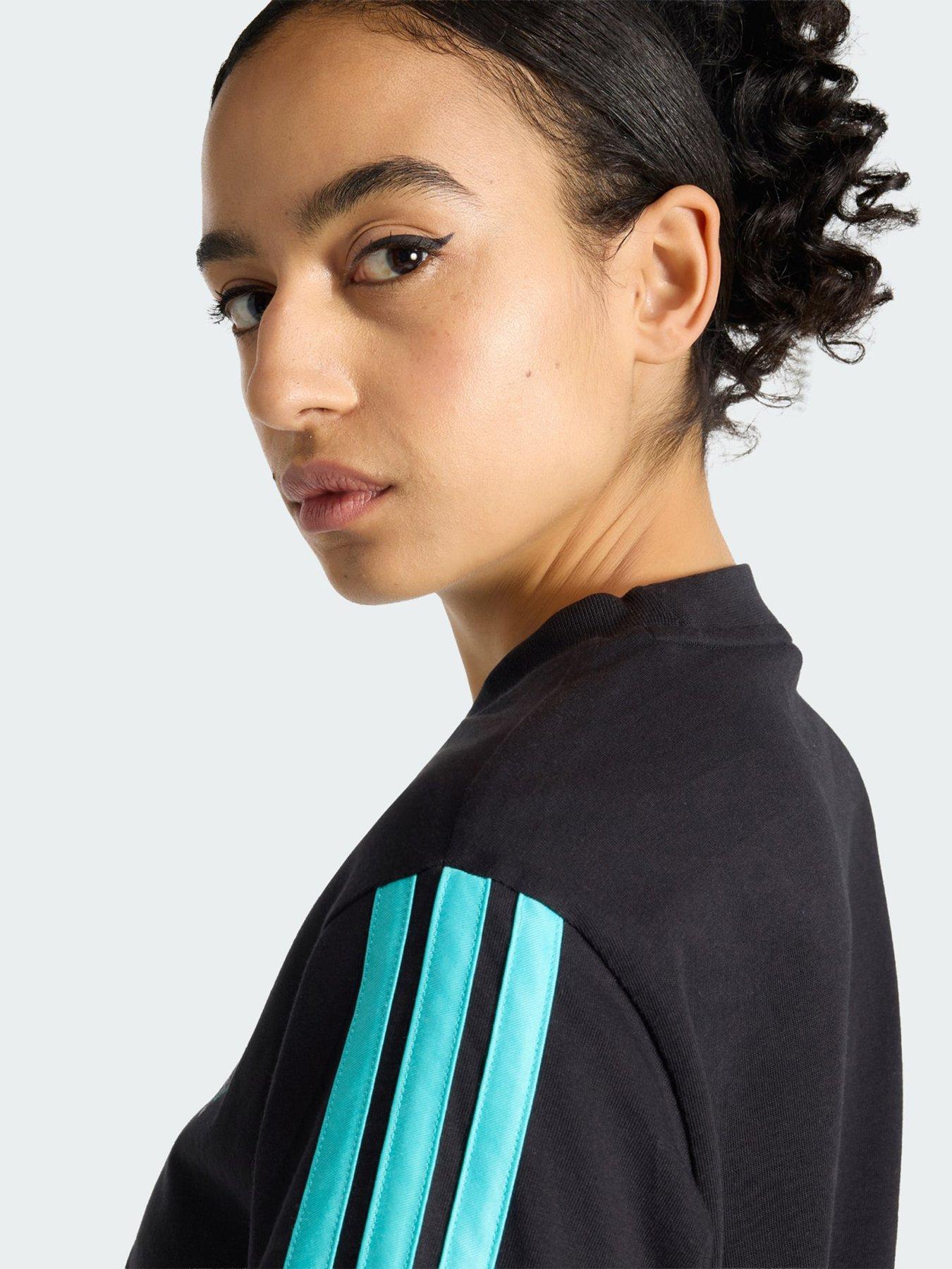 Image 4 of 5 of adidas Mercedes - AMG Petronas Formula 1 Team DNA T-Shirt