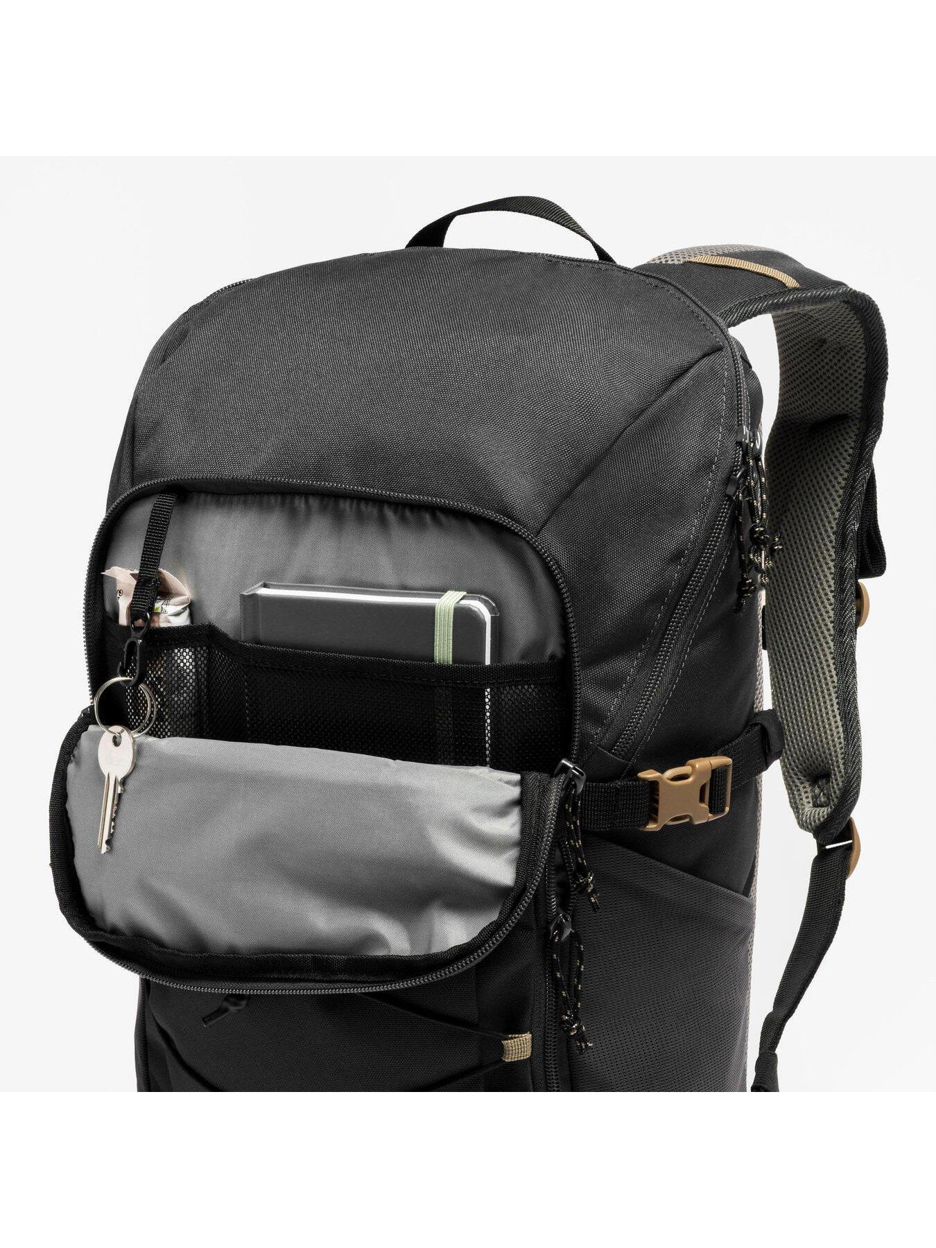 Image 6 of 7 of Decathlon Arpenaz 500 20L Hiking Backpack - Grey