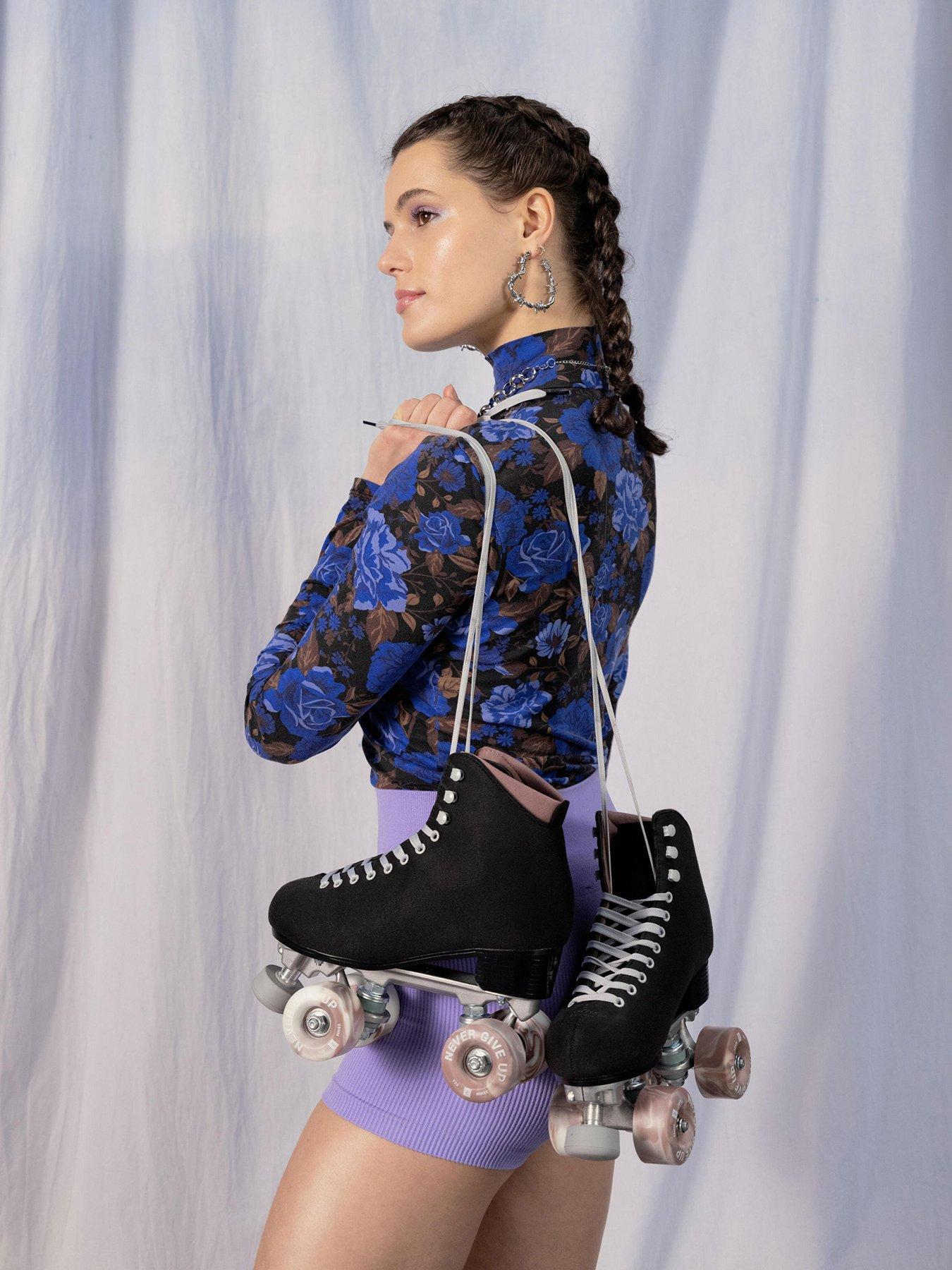 Image 5 of 6 of Decathlon Quad Roller Skates Dancing D500 - Black