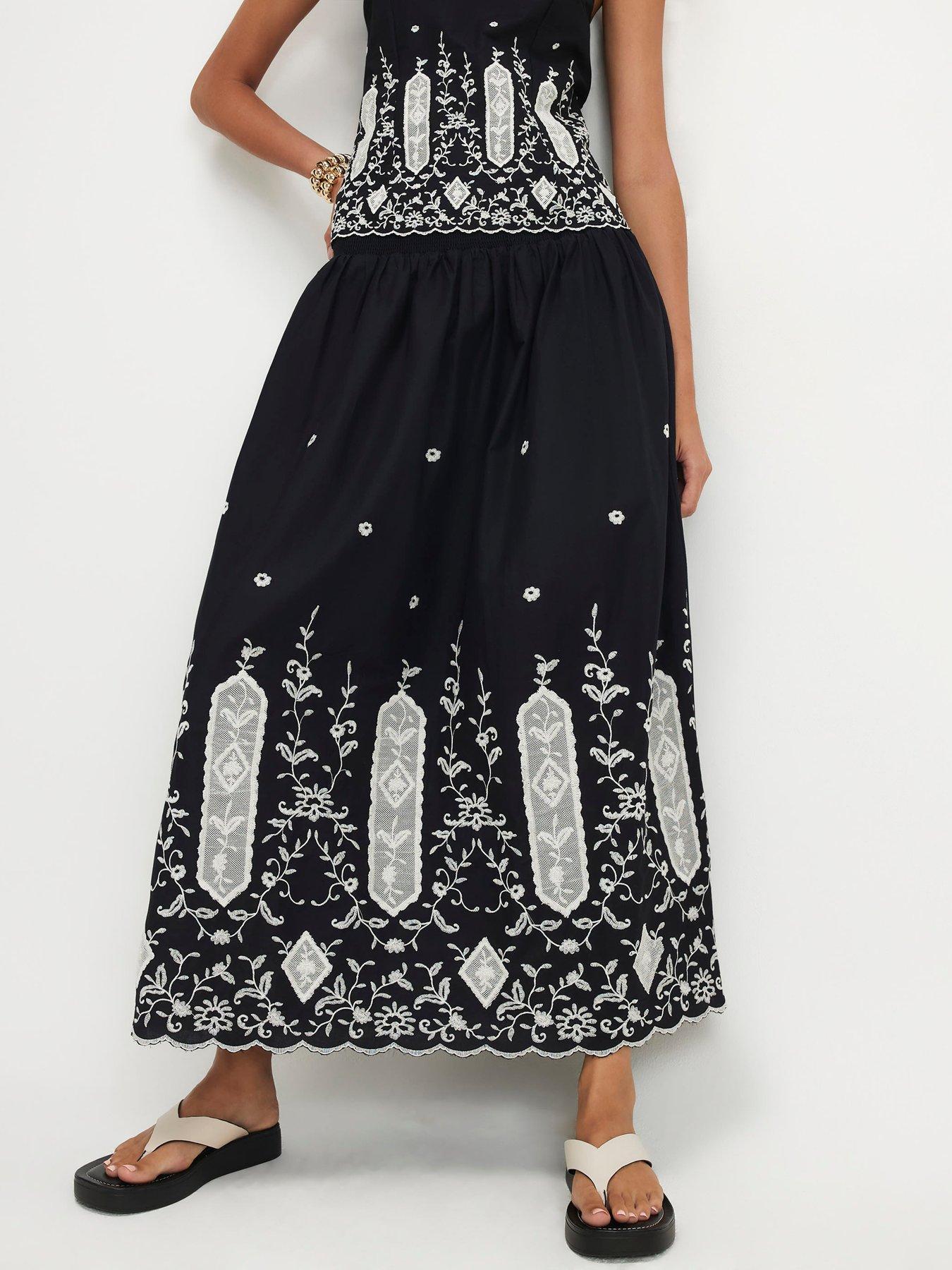 River Island Linen Cutwork Hem Maxi Skirt.