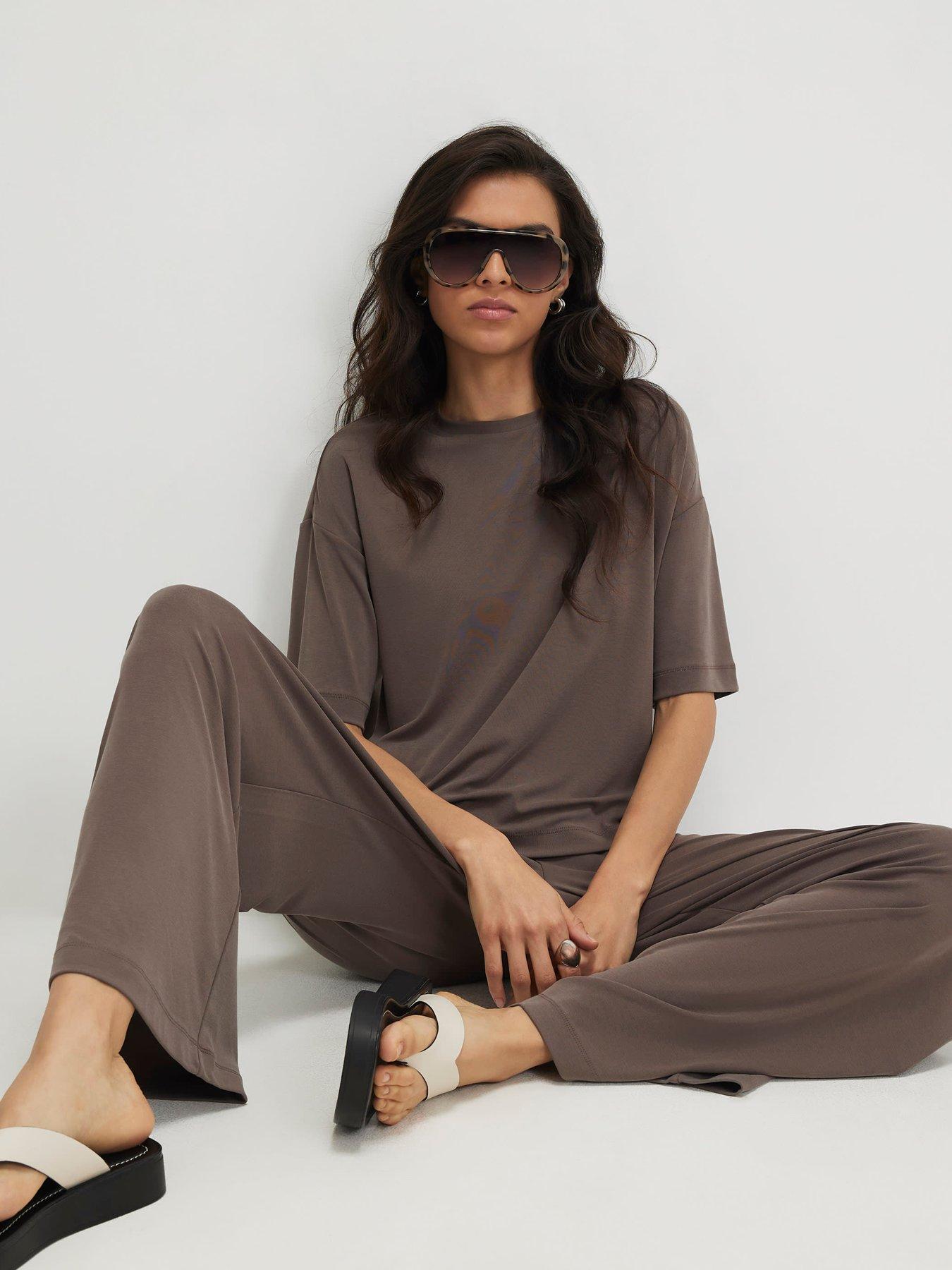 Image 3 of 3 of River Island Soft Touch T-shirt - Brown