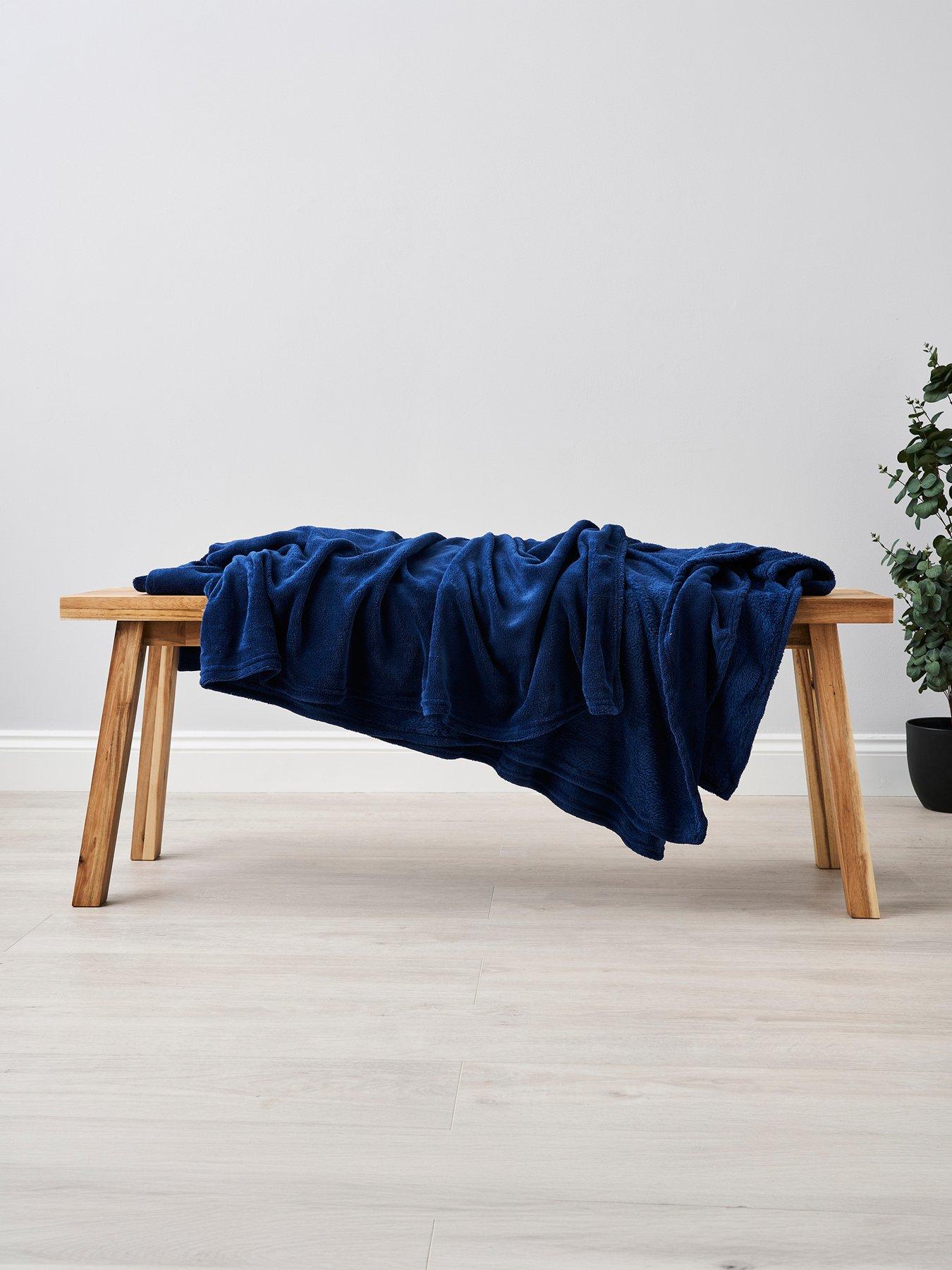 The Very Collection Micro Fleece Throw
