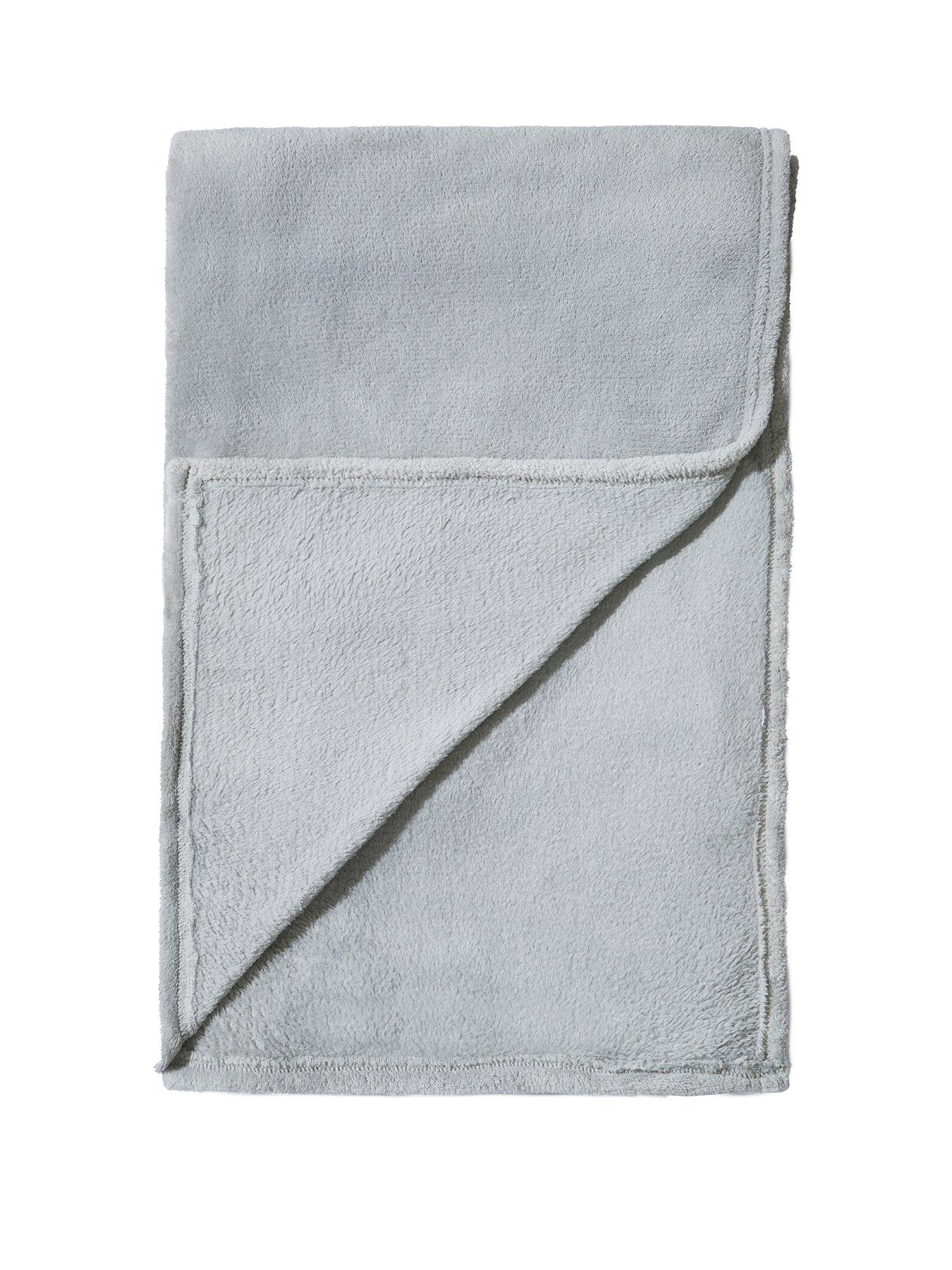 Image 2 of 2 of The Very Collection Micro Fleece Throw
