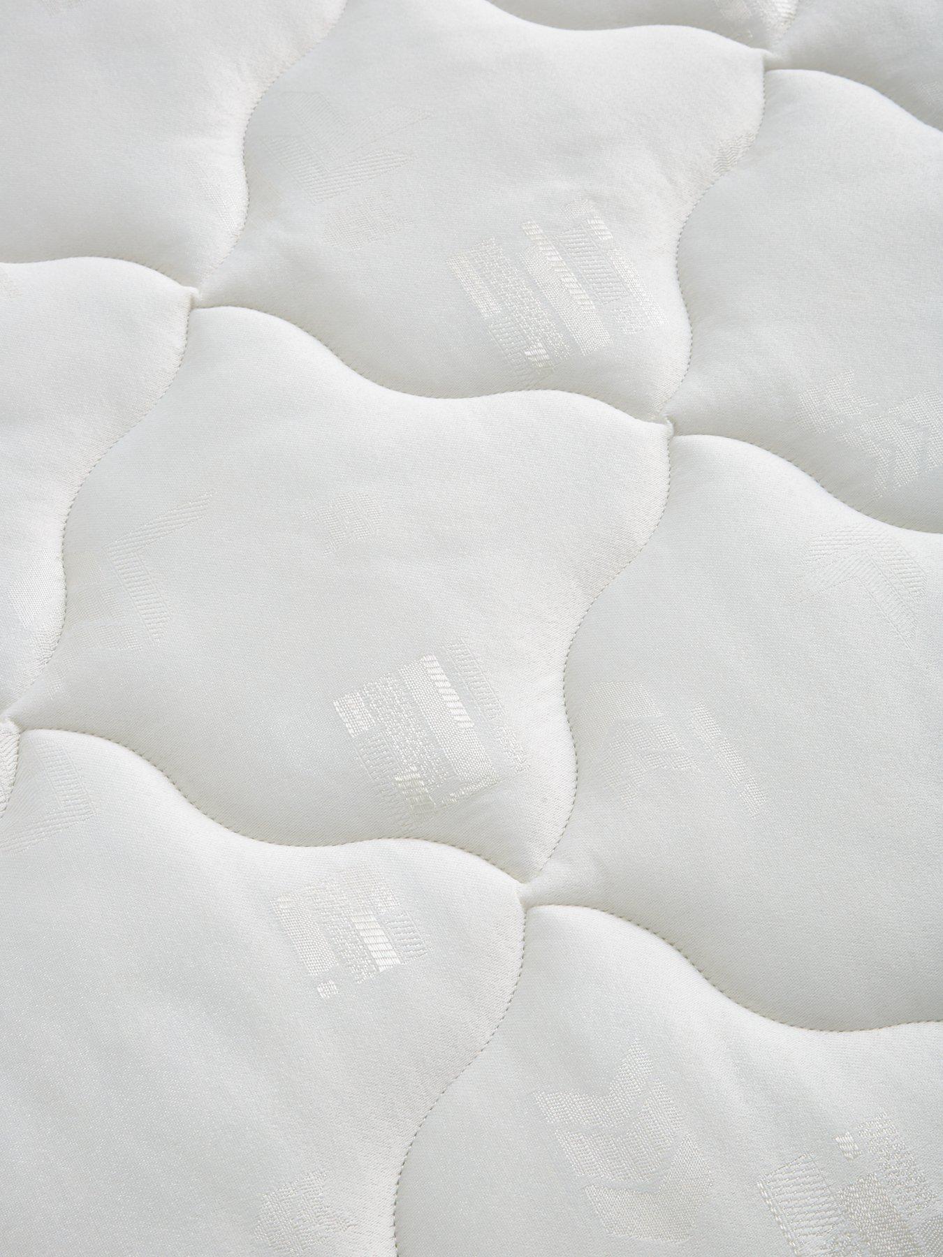 Image 3 of 4 of Microquilt Small Double Mattress