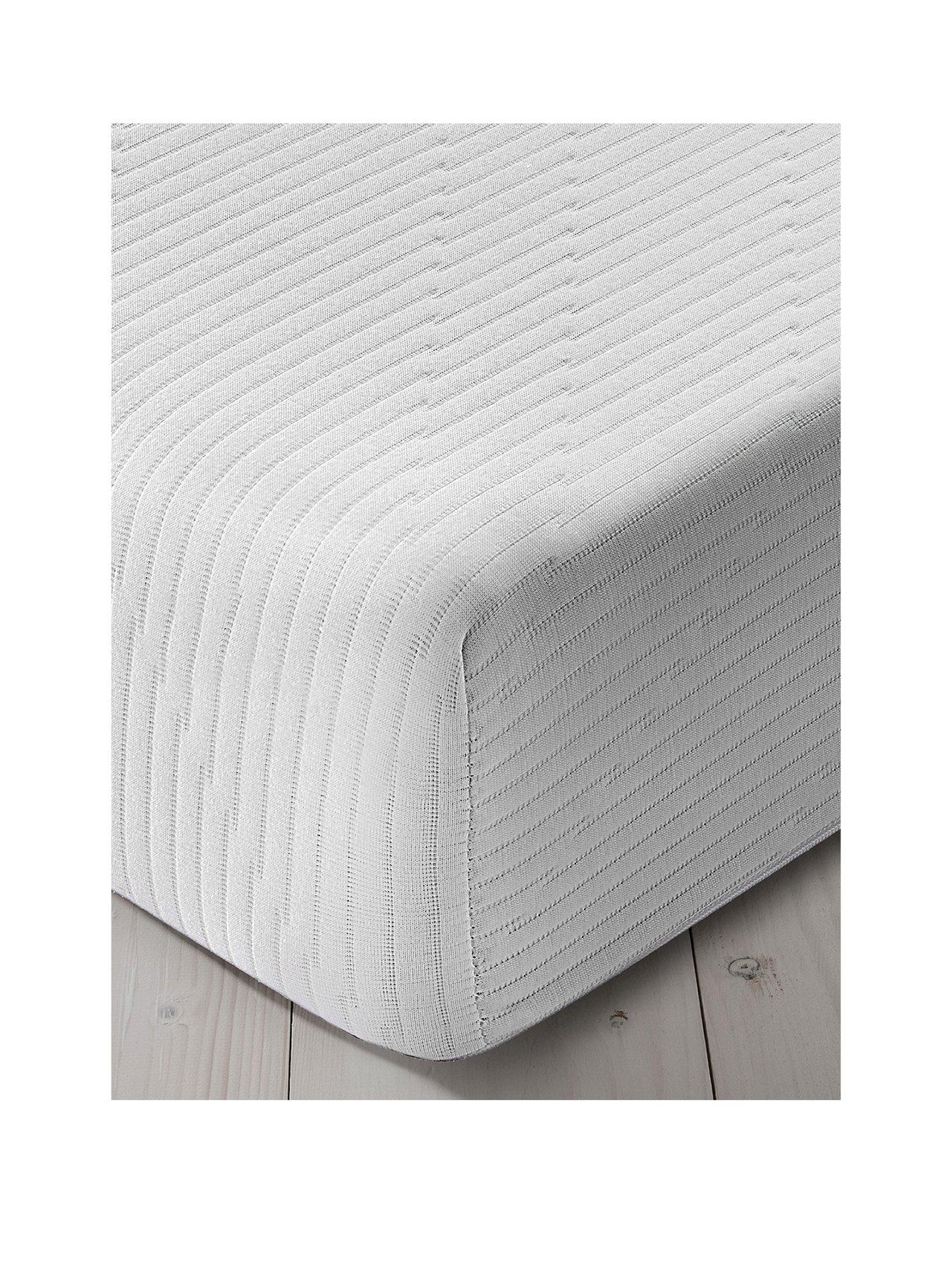 front image of silentnight-3-zone-memory-rolled-mattress-mediumfirm