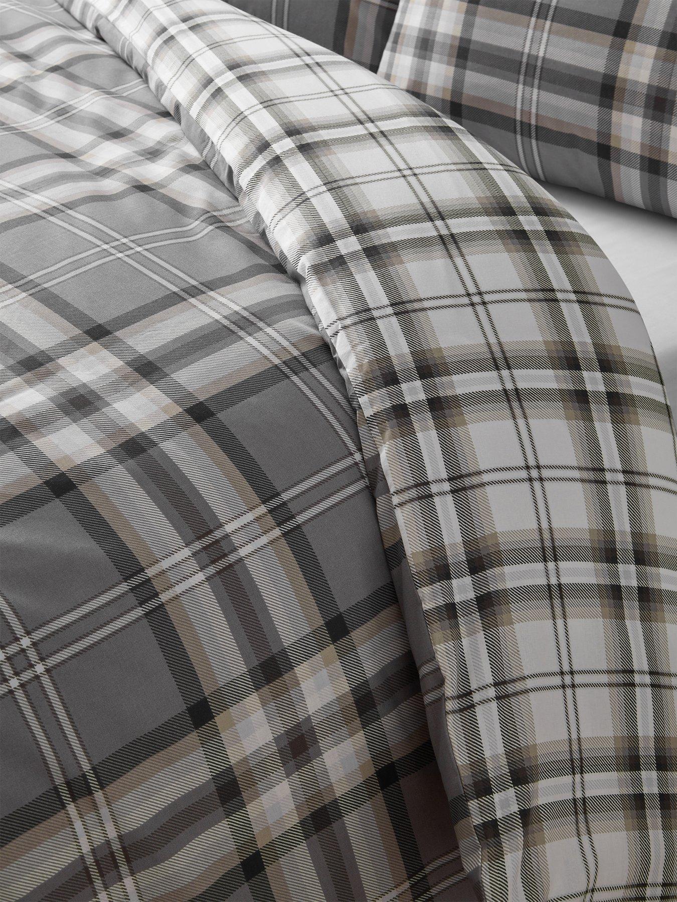 Image 5 of 5 of Catherine Lansfield Kelso&nbsp;Duvet Cover Set &nbsp;- Charcoal Grey