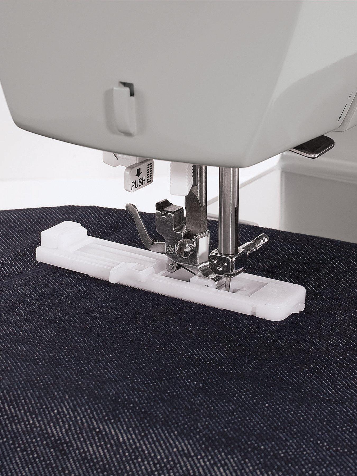 Image 4 of 4 of Singer 4423 Heavy Duty Sewing Machine