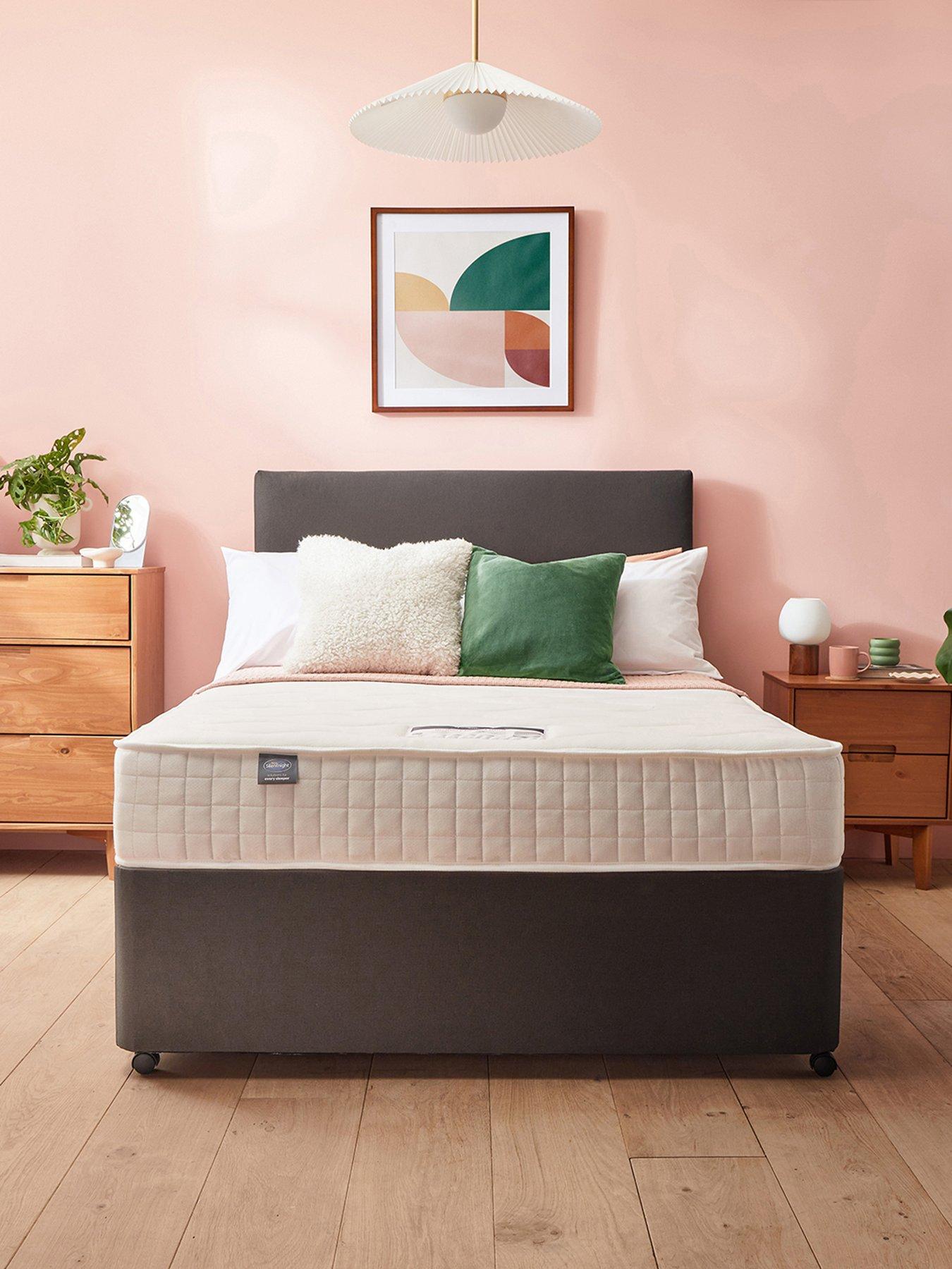 Image 1 of 8 of Silentnight 1000 Pocket Memory Mattress - Medium Firm