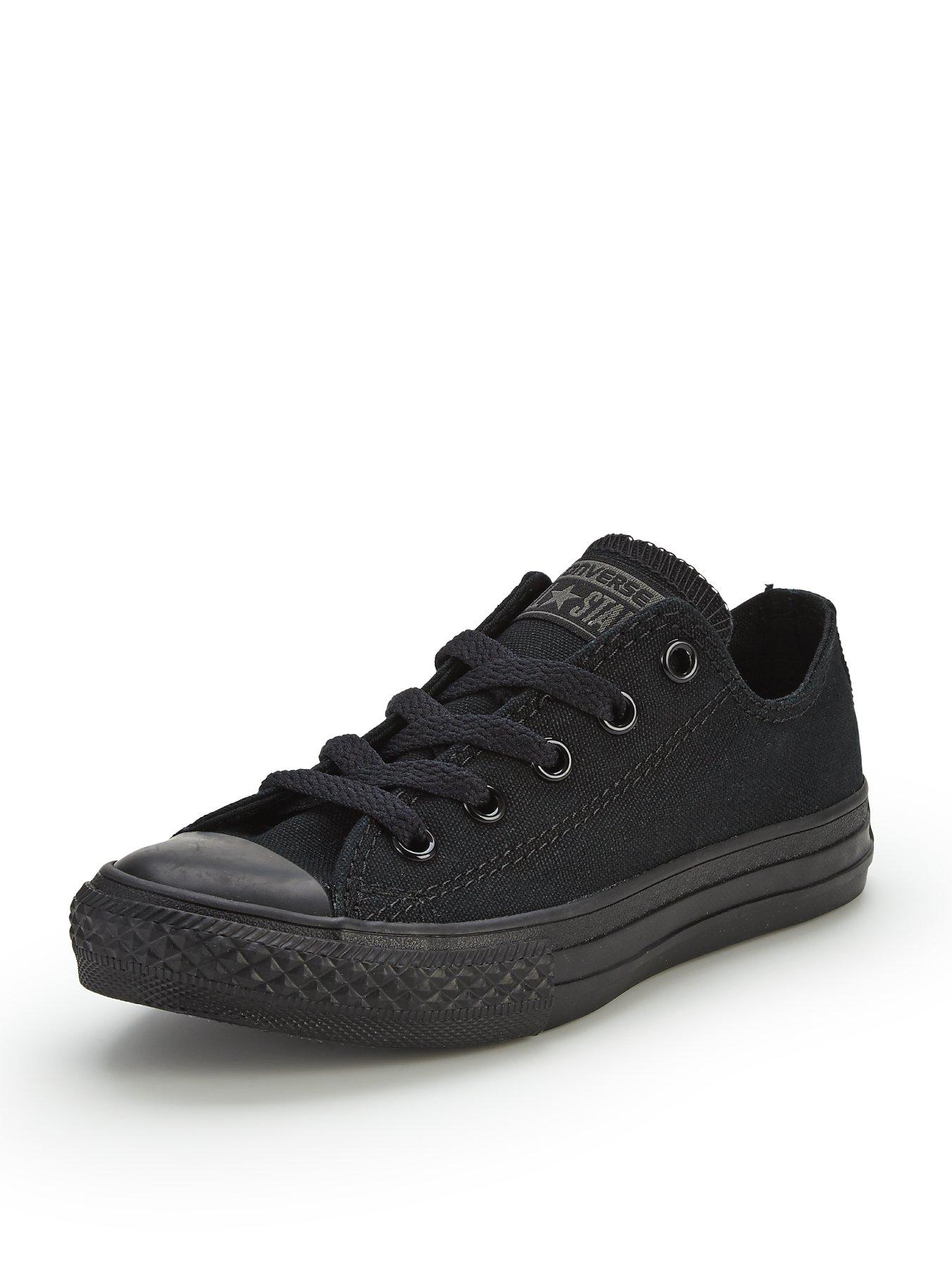 black converse junior size 2