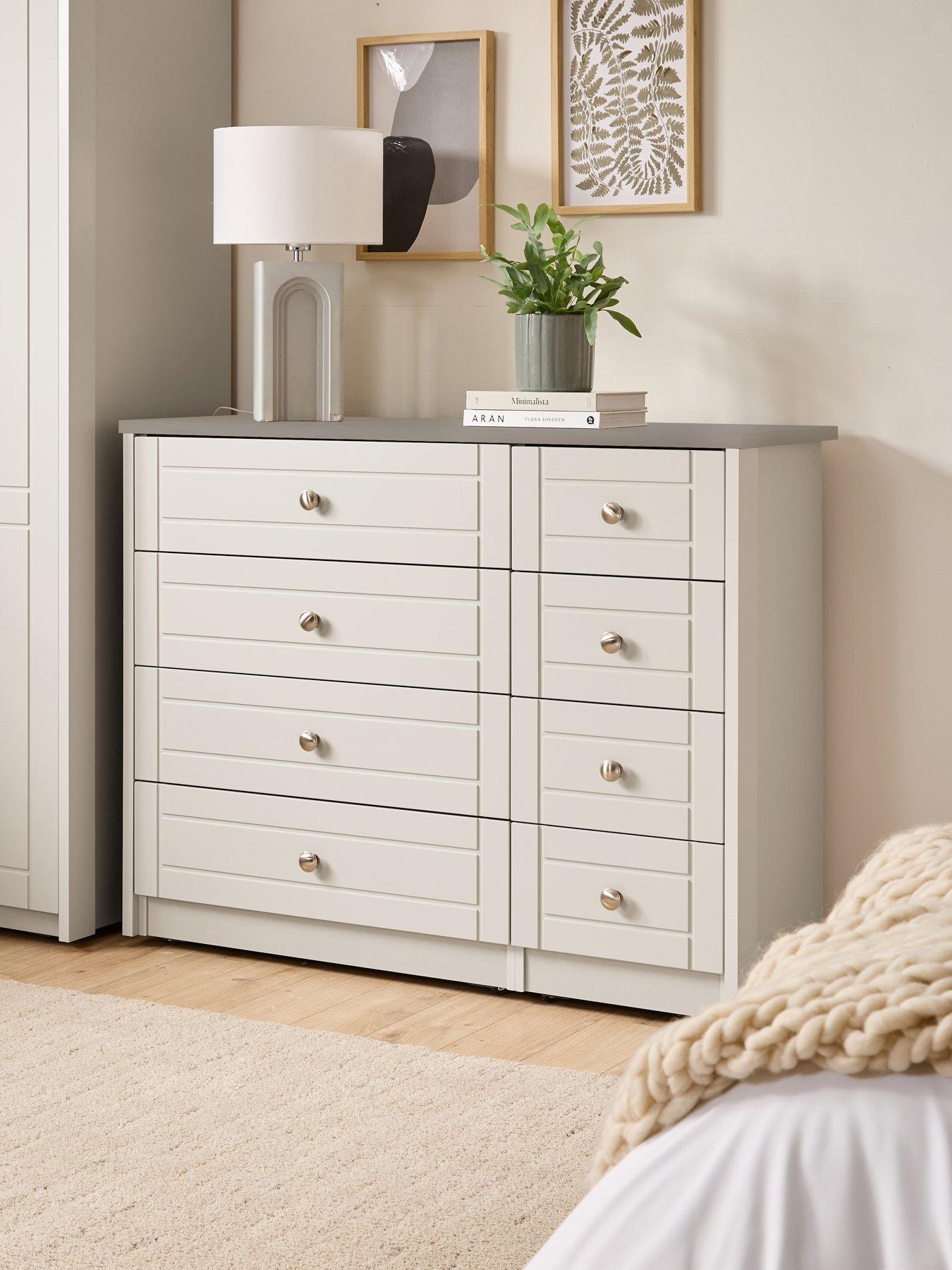 One Call Alderley Ready Assembled 4 + 4 Drawer Chest