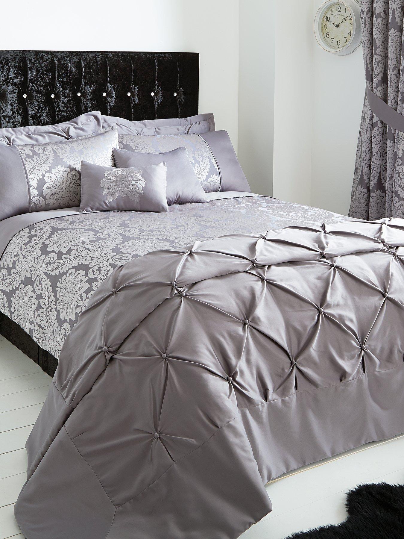 Catherine Lansfield Sequin Cluster King Duvet Cover Set with Pillowcases  Silver Grey : : Home & Kitchen
