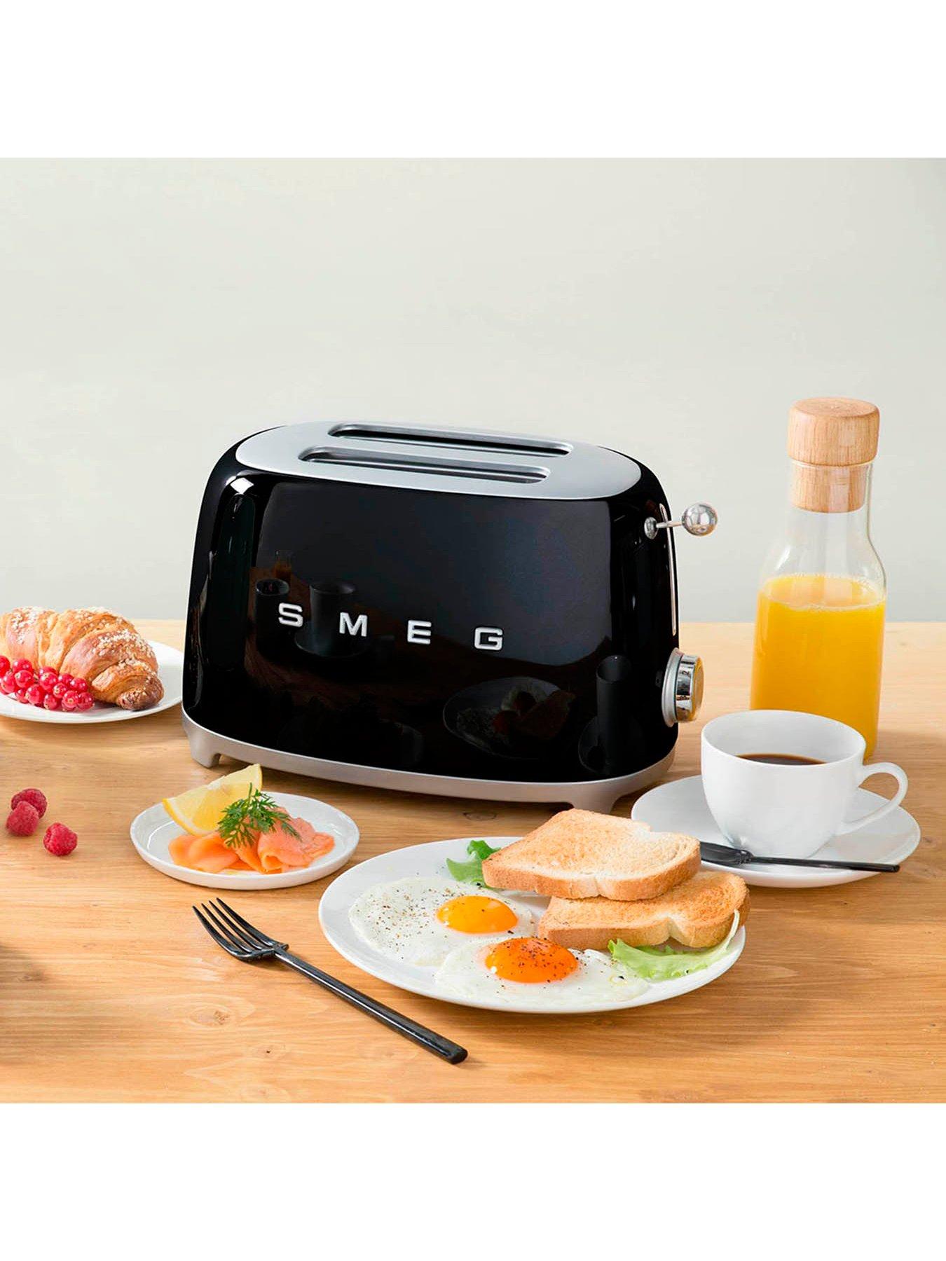 Smeg TSF01 Retro Style Slice Toaster, 950W Black Littlewoods