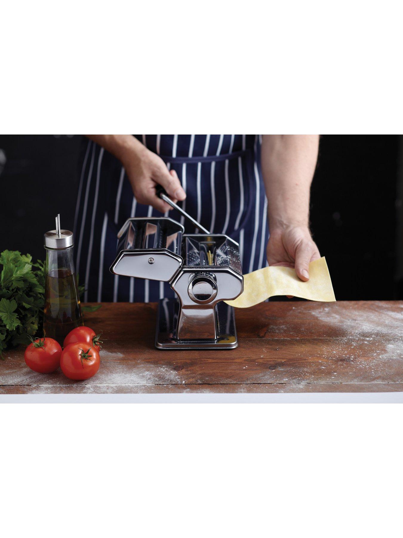  image of kitchencraft-deluxe-pasta-machine