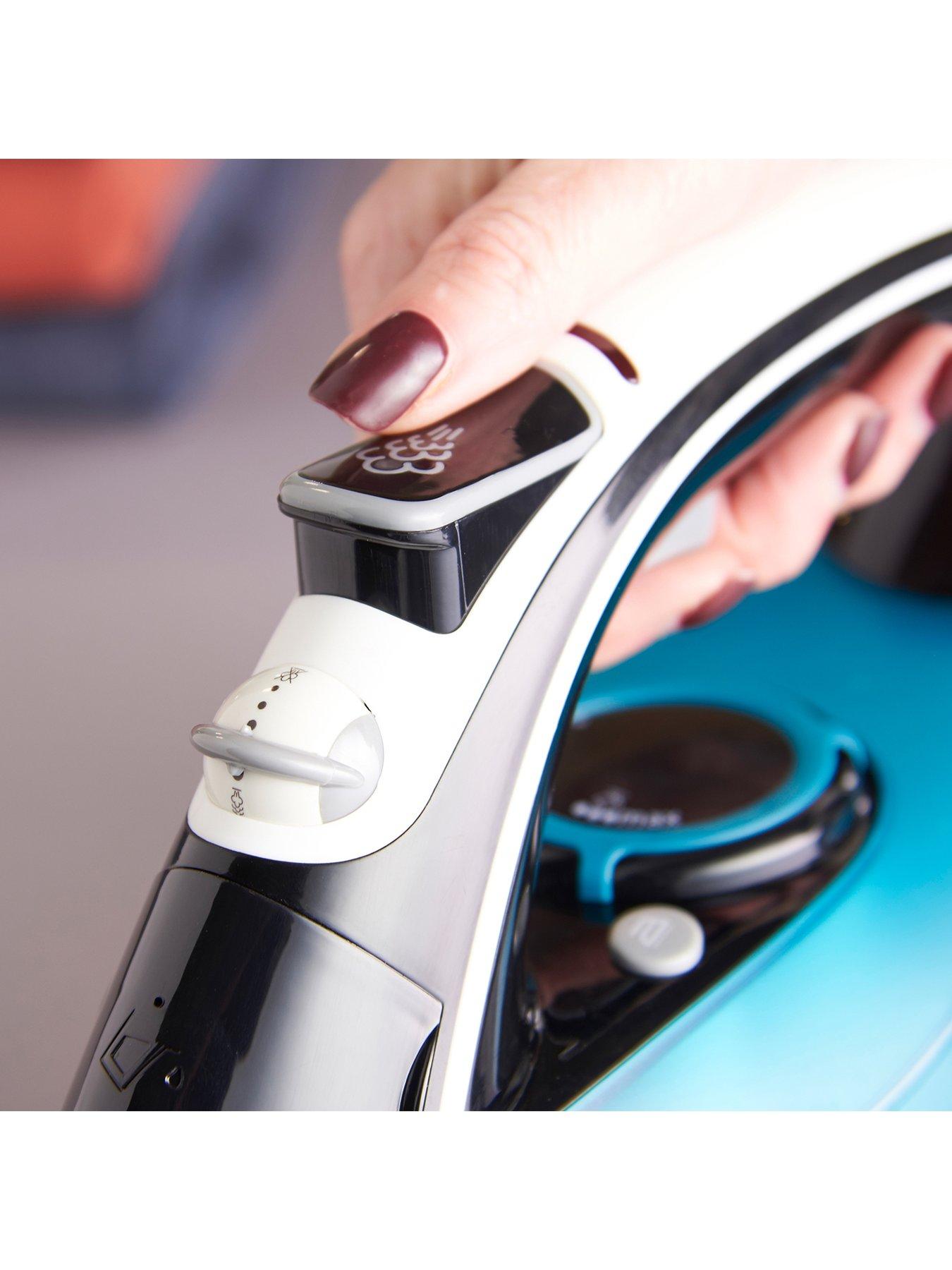 Image 5 of 7 of Russell Hobbs Supreme Steam Iron - 23260