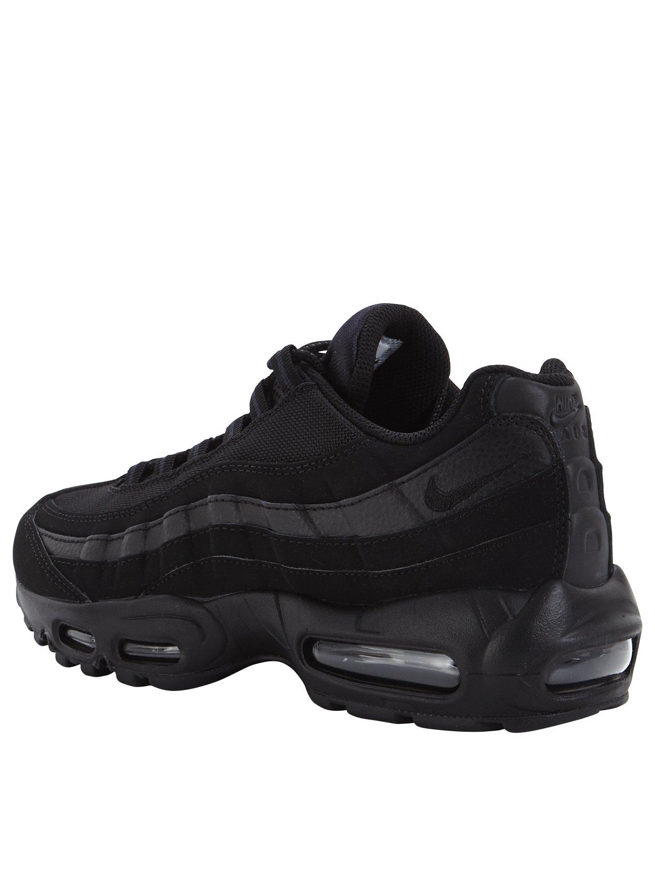 all black nike 95