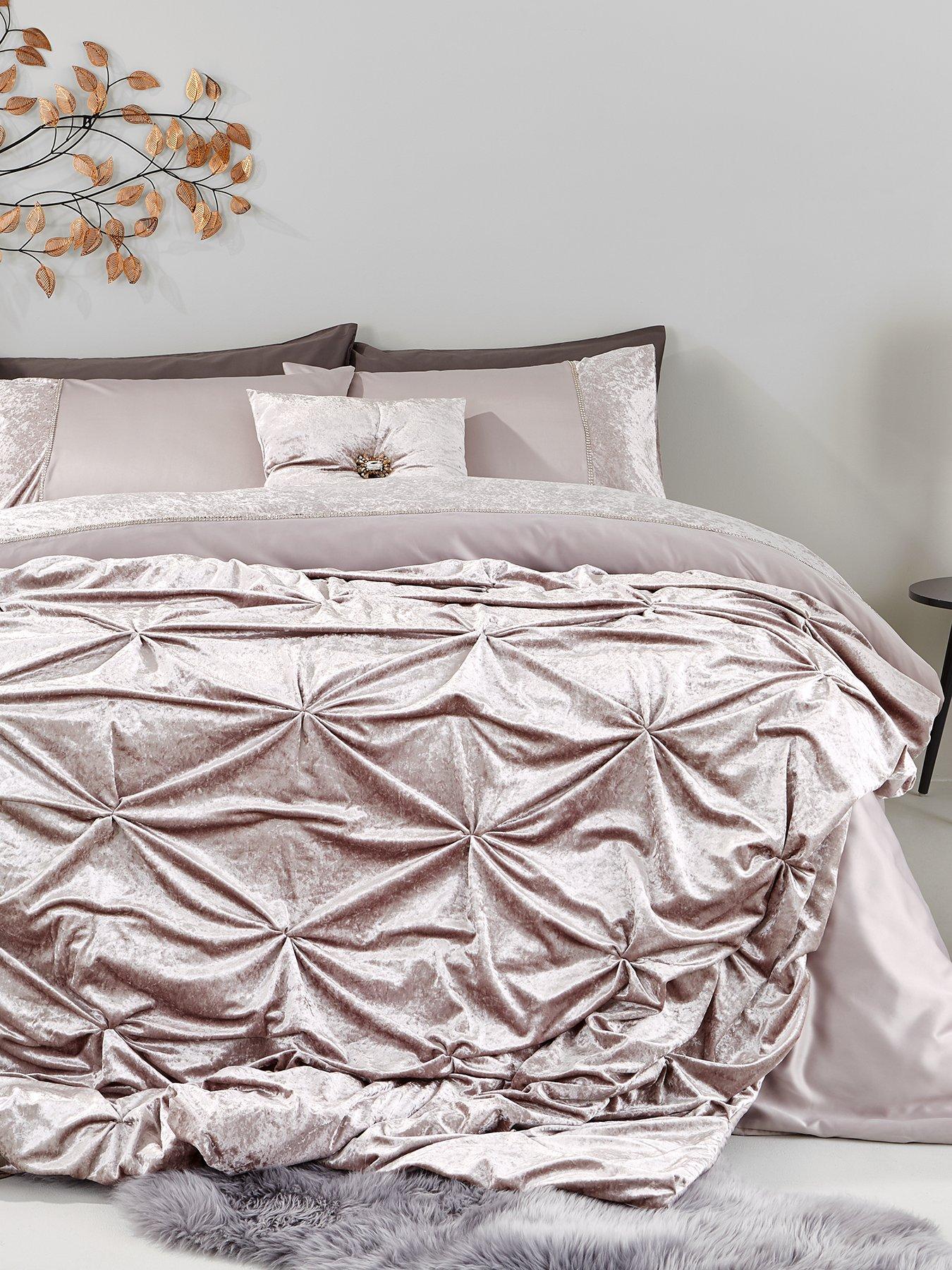 crushed velvet cot bedding