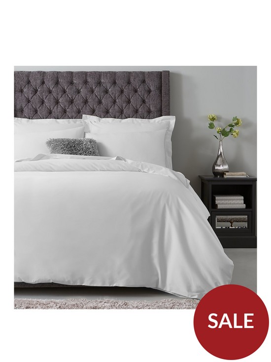 stillFront image of hotel-collection-luxury-400-thread-count-soft-touch-sateen-extra-deep-32cm-fitted-sheet